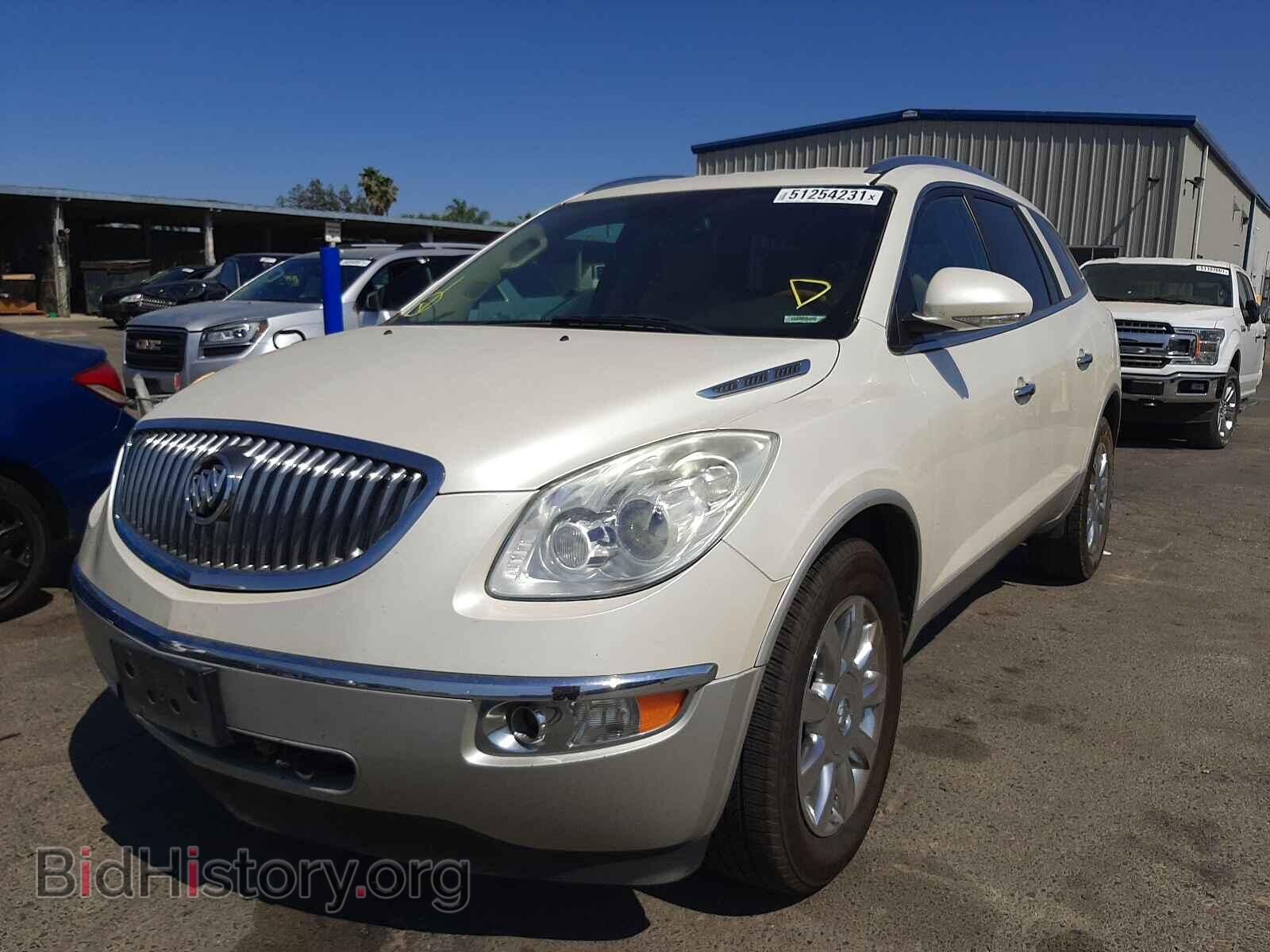2012 BUICK ENCLAVE - VIN: 5GAKRCED9CJ210155 - Фото 2