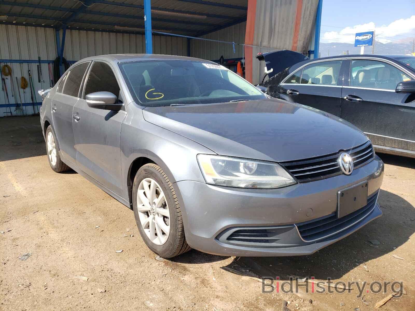 Photo 3VWD17AJ9EM439164 - VOLKSWAGEN JETTA 2014