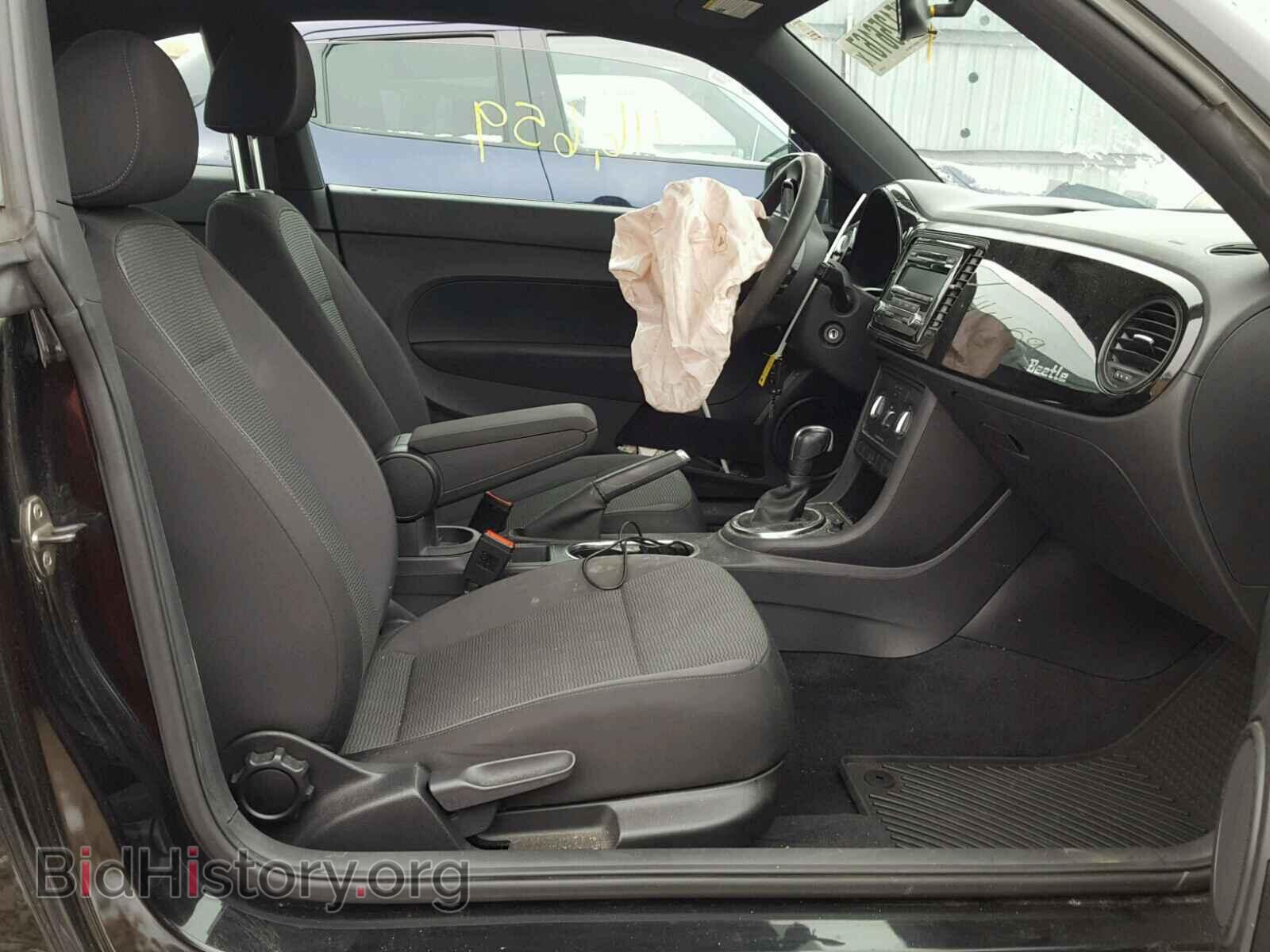 2014 VOLKSWAGEN BEETLE - VIN: 3VWFP7AT3EM607163 - Фото 5