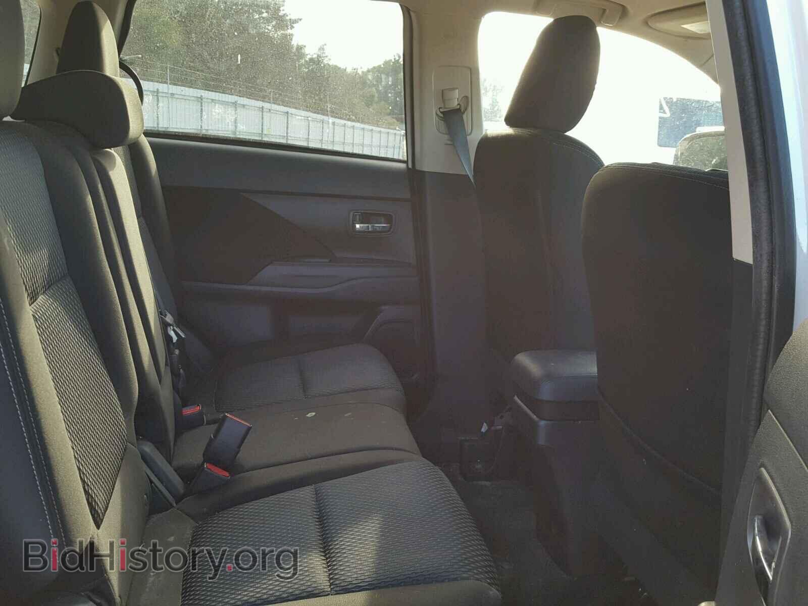 2016 MITSUBISHI OUTLANDER - VIN: JA4AD2A30GZ044996 - Фото 6