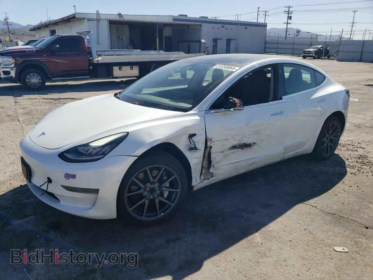 Фотография 5YJ3E1EAXKF447980 - TESLA MODEL 3 2019