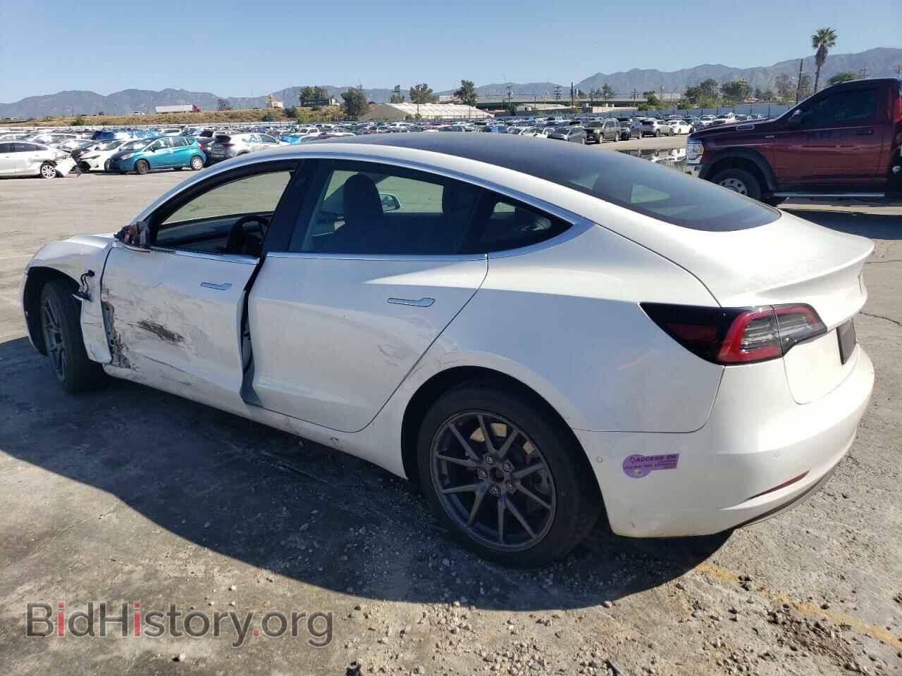 2019 TESLA MODEL 3 - VIN: 5YJ3E1EAXKF447980 - Фото 2