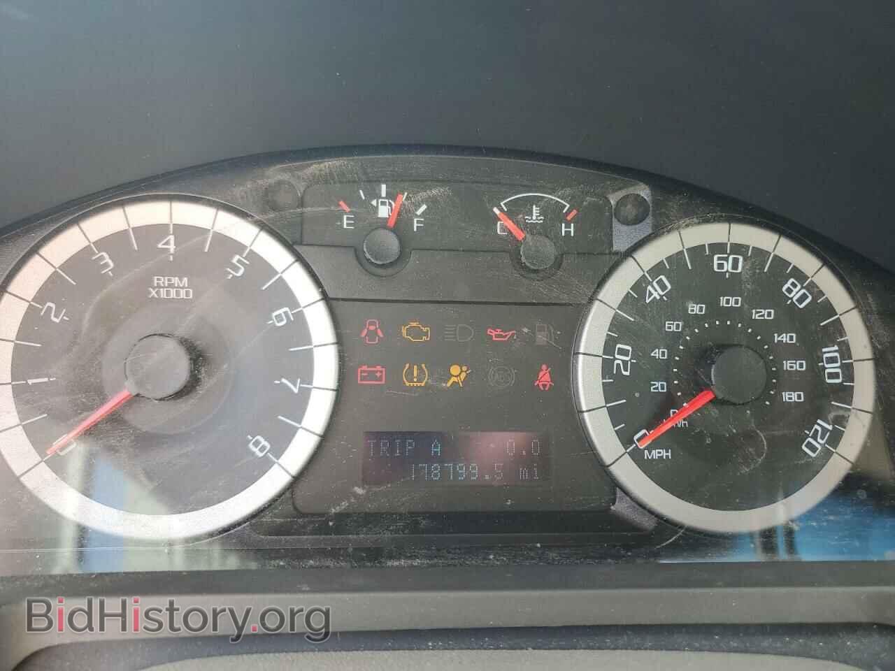 2011 FORD ESCAPE - VIN: 1FMCU0C72BKC40843 - Photo 9