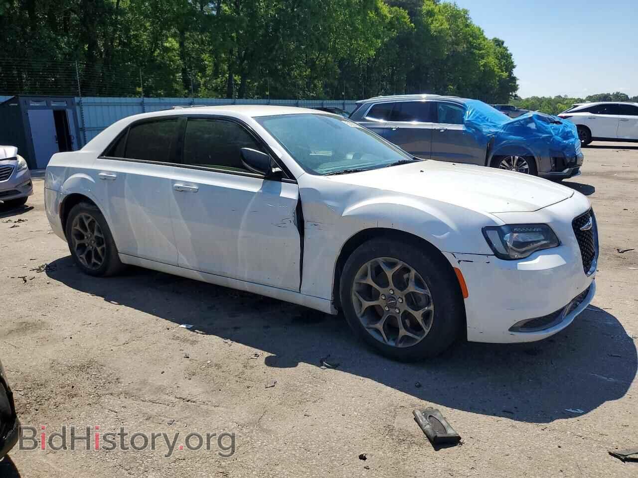 2018 CHRYSLER 300 - VIN: 2C3CCARG8JH309128 - Фото 4