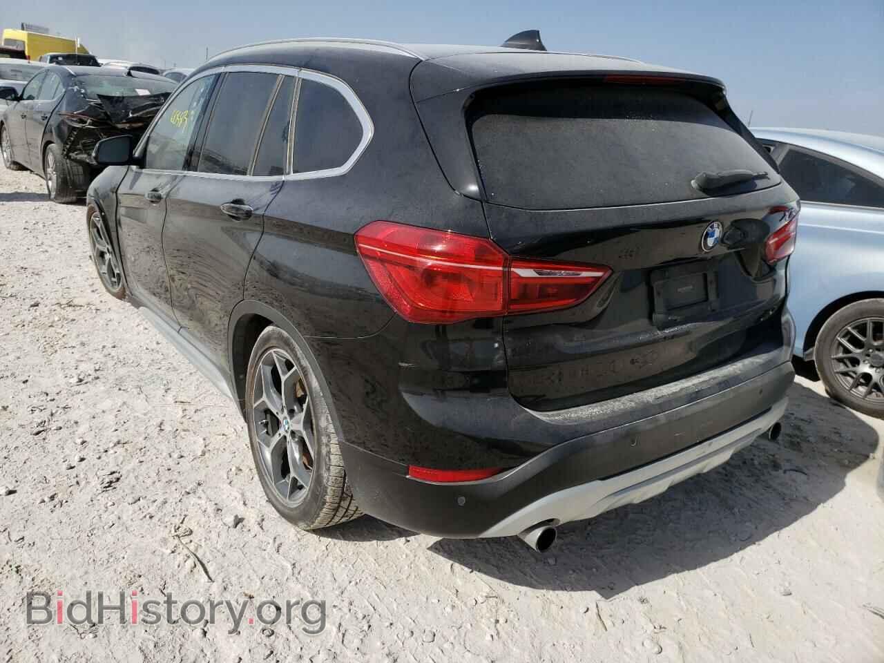 2016 BMW X1 - VIN: WBXHT3C37G5E47235 - Фото 3