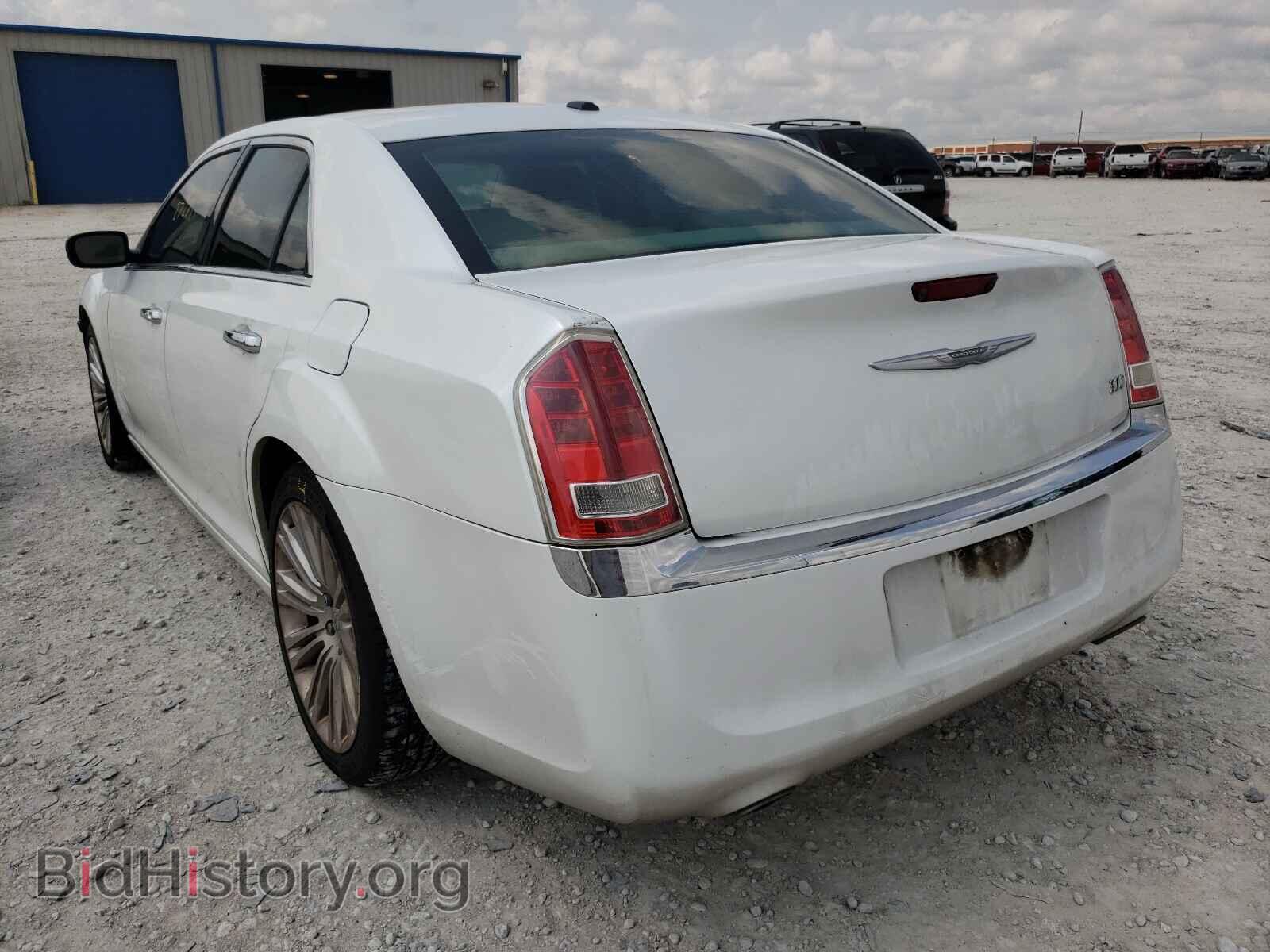 2011 CHRYSLER 300 - VIN: 2C3CA5CG2BH536788 - Фото 3