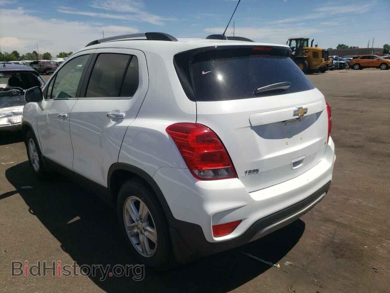2018 CHEVROLET TRAX - VIN: 3GNCJLSB7JL289903 - Фото 3