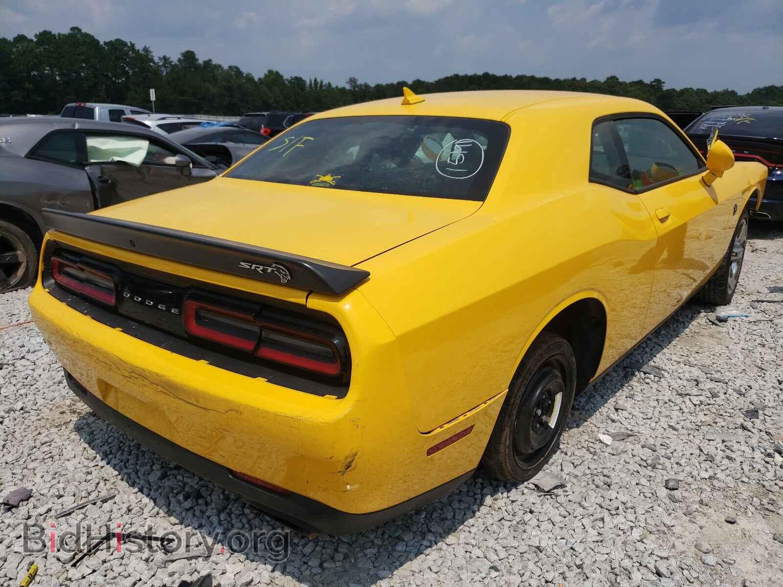2017 DODGE CHALLENGER - VIN: 2C3CDZC92HH500723 - Фото 4