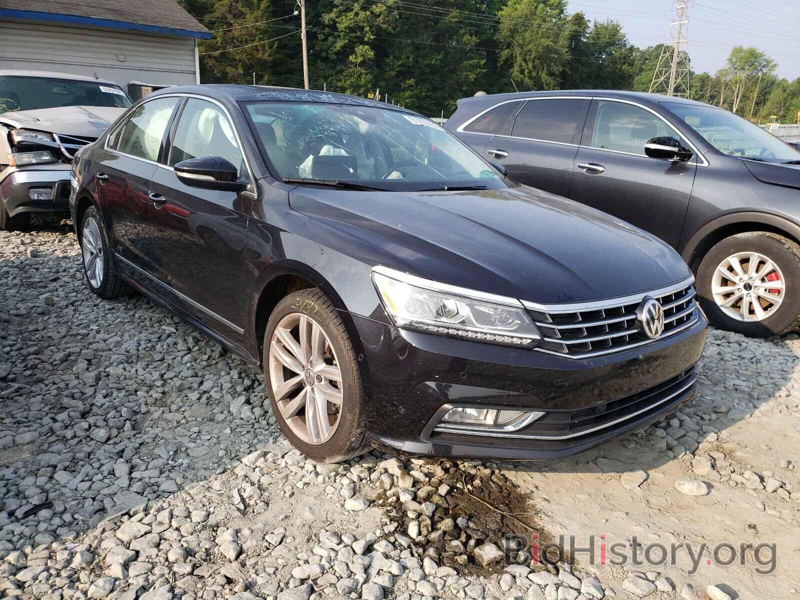 Photo 1VWCA7A31JC027877 - VOLKSWAGEN PASSAT 2018