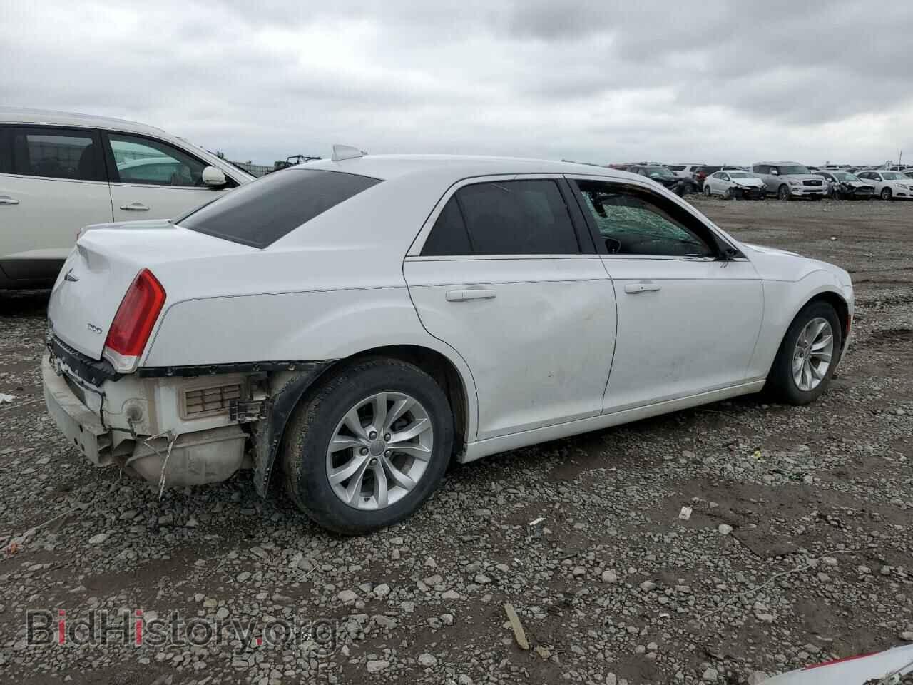 2016 CHRYSLER 300 - VIN: 2C3CCAAGXGH238289 - Фото 3