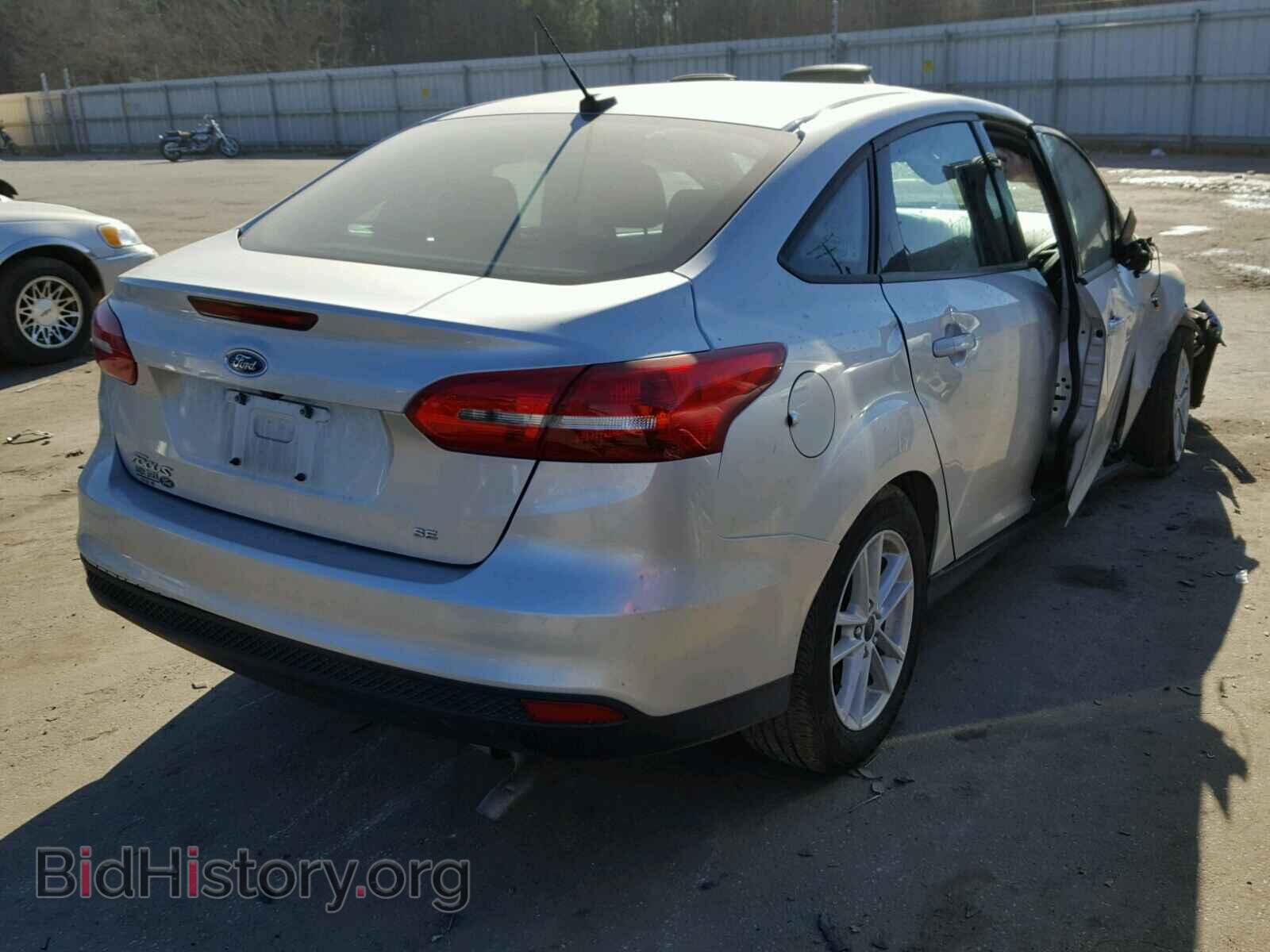 2017 FORD FOCUS - VIN: 1FADP3F23HL337236 - Photo 4