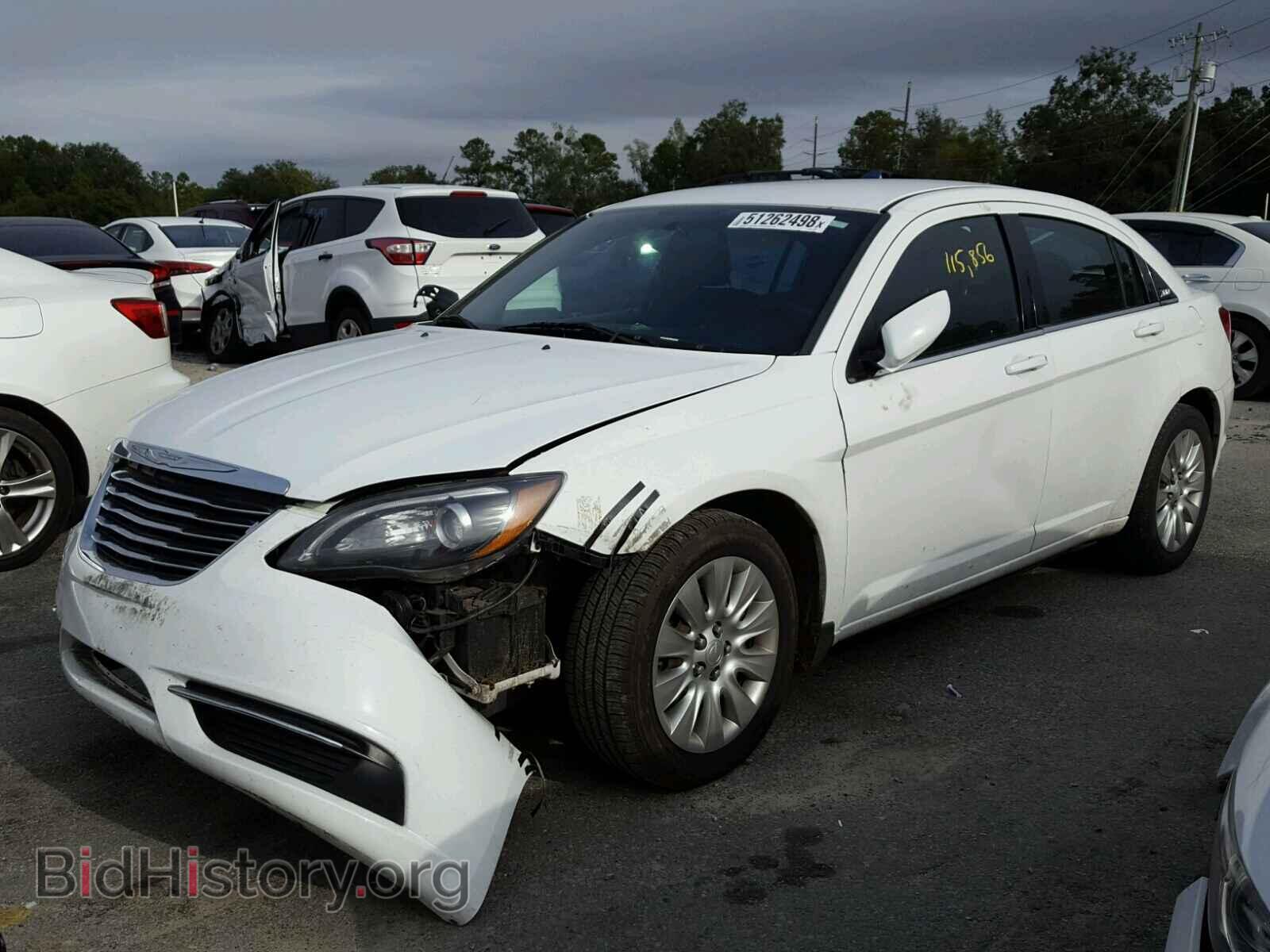 2014 CHRYSLER 200 - VIN: 1C3CCBAB9EN176074 - Фото 2