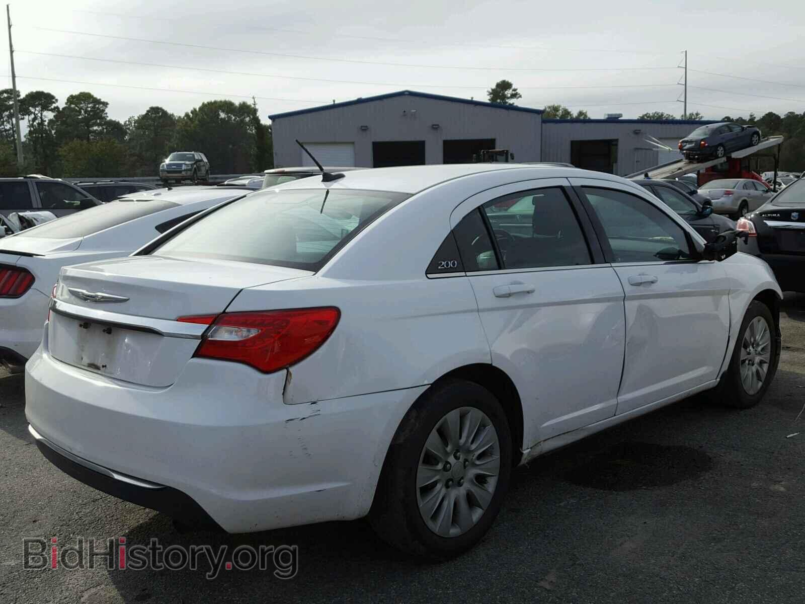 2014 CHRYSLER 200 - VIN: 1C3CCBAB9EN176074 - Фото 4
