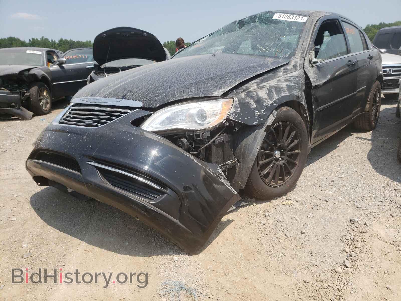 2013 CHRYSLER 200 - VIN: 1C3CCBBB4DN721725 - Фото 2