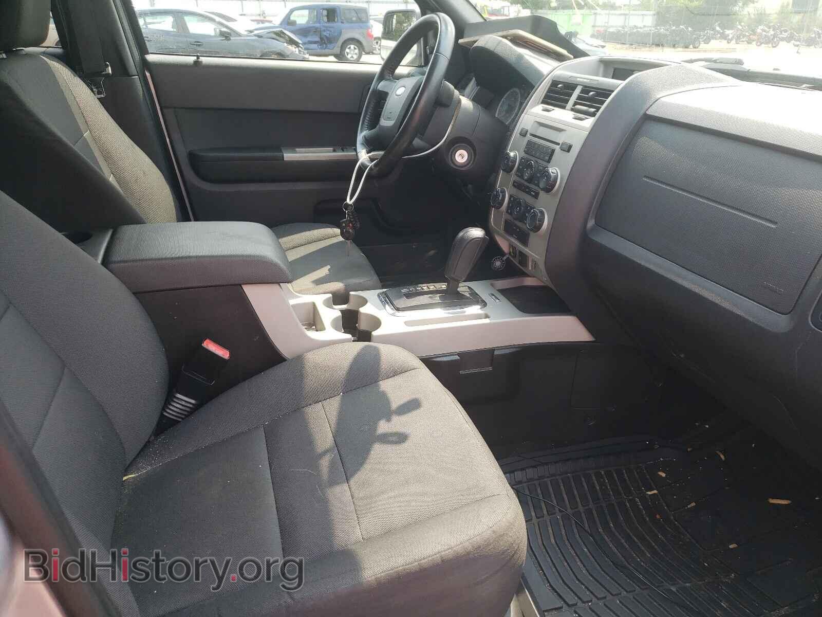 2011 FORD ESCAPE - VIN: 1FMCU0D70BKA20440 - Фото 5