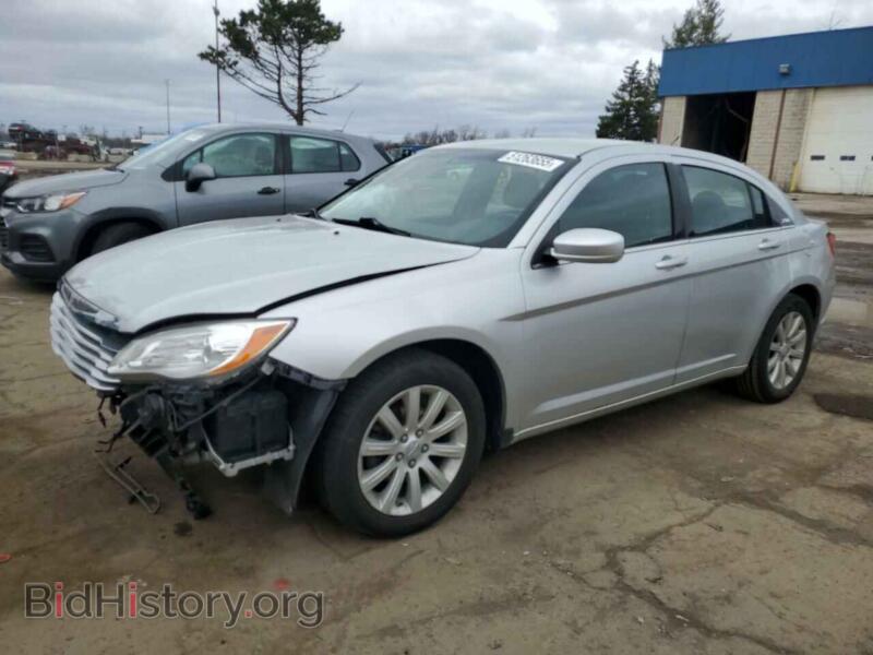 2012 Chrysler 200 Touring (VIN 1C3CCBBB7CN101093) — фото 1 из 14, Copart, повреждение: передняя часть