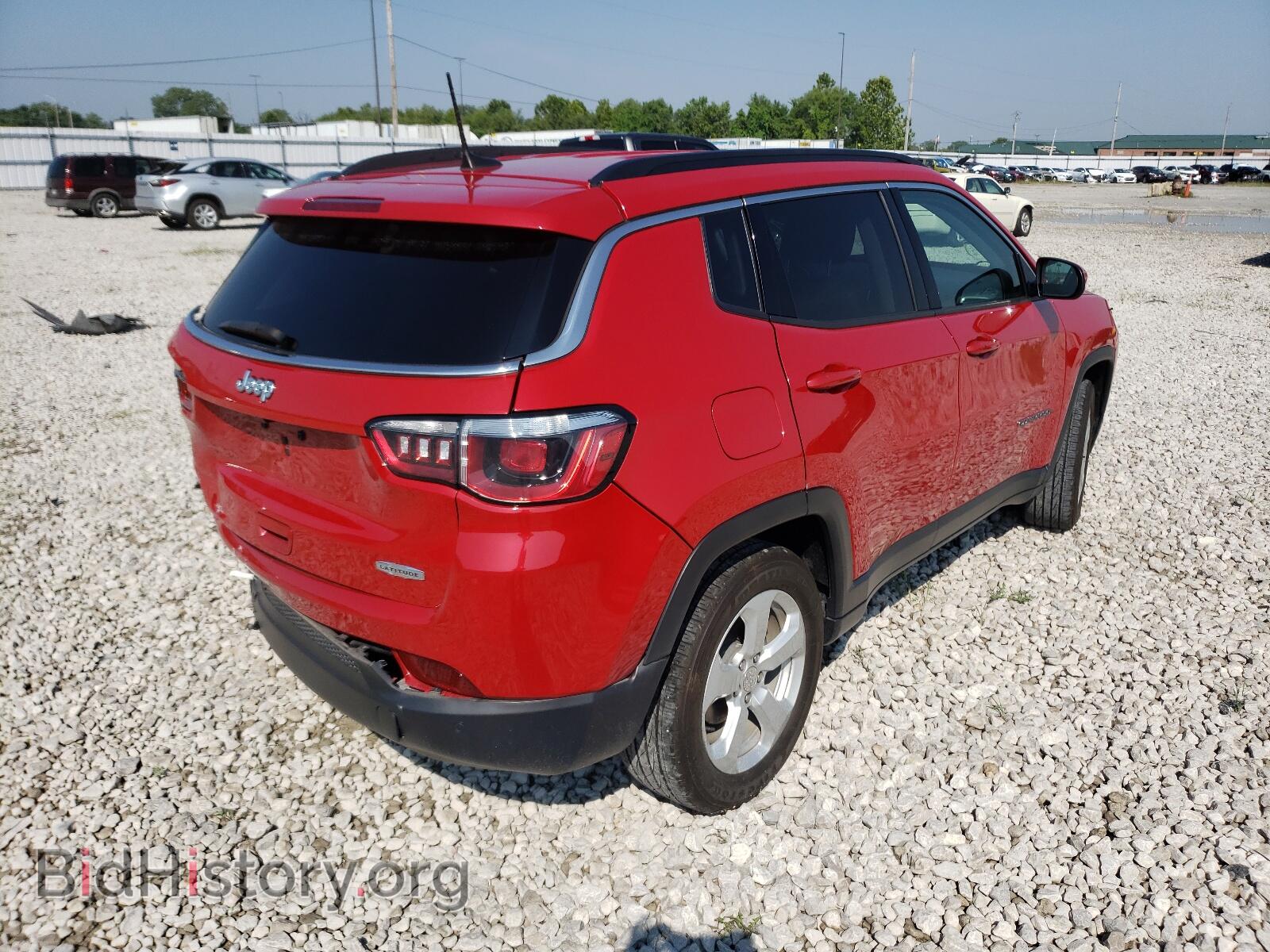 2017 JEEP COMPASS - VIN: 3C4NJCBB6HT697711 - Фото 4