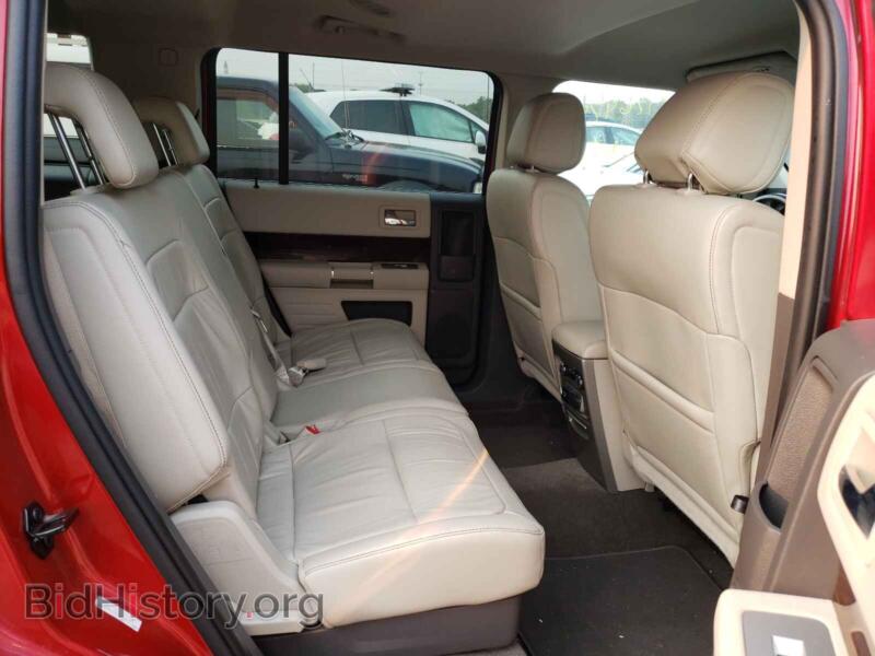 2011 Ford FLEX (VIN 2FMGK5CC7BBD11708) — фото 6 из 10