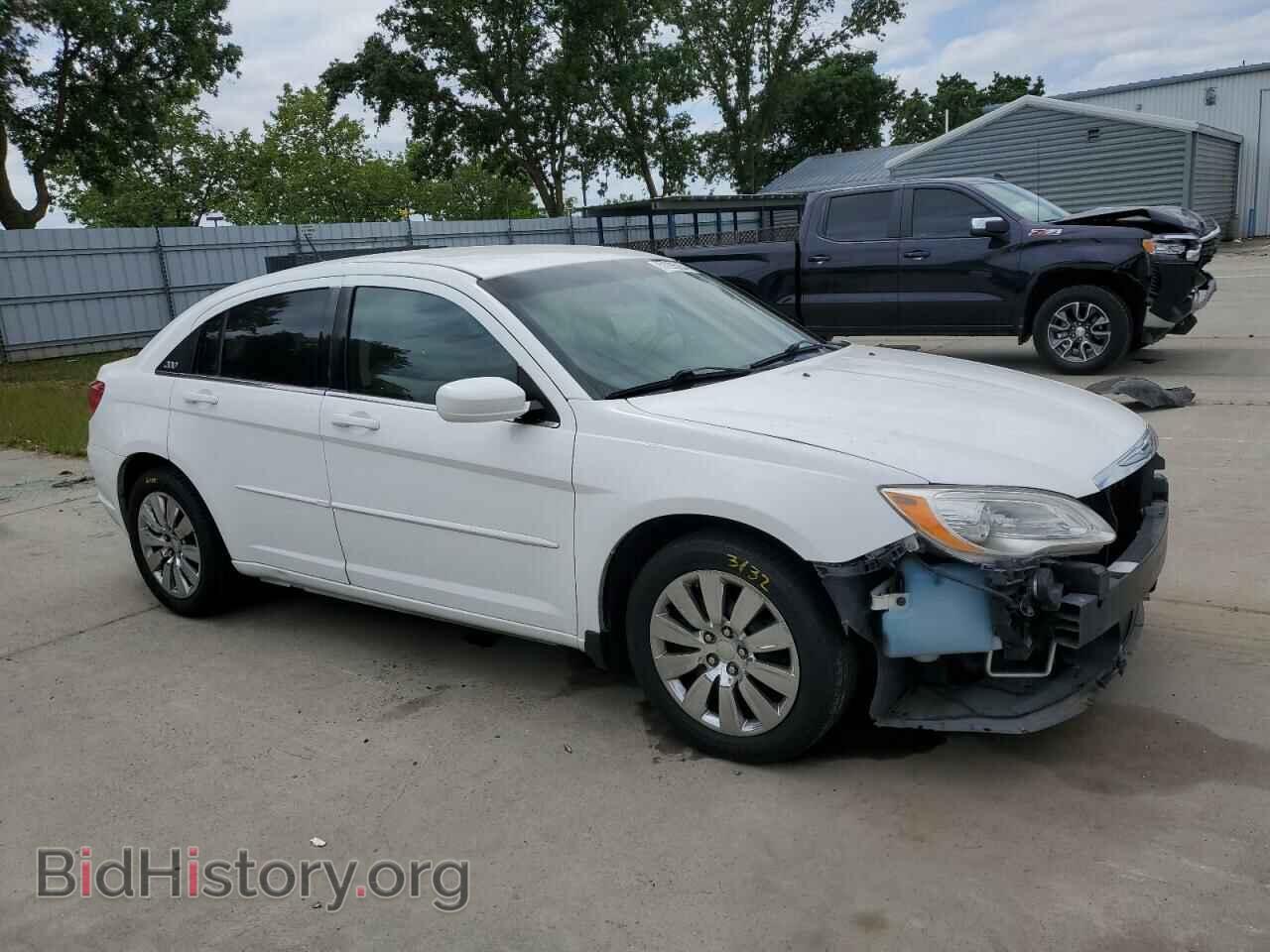 2012 CHRYSLER 200 - VIN: 1C3CCBAB4CN226019 - Фото 4