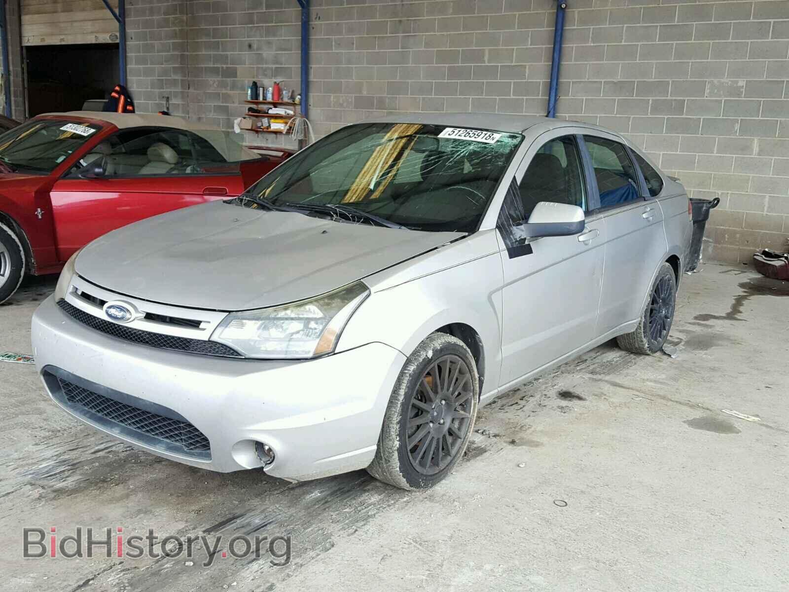 2010 FORD FOCUS - VIN: 1FAHP3GN9AW165048 - Фото 2
