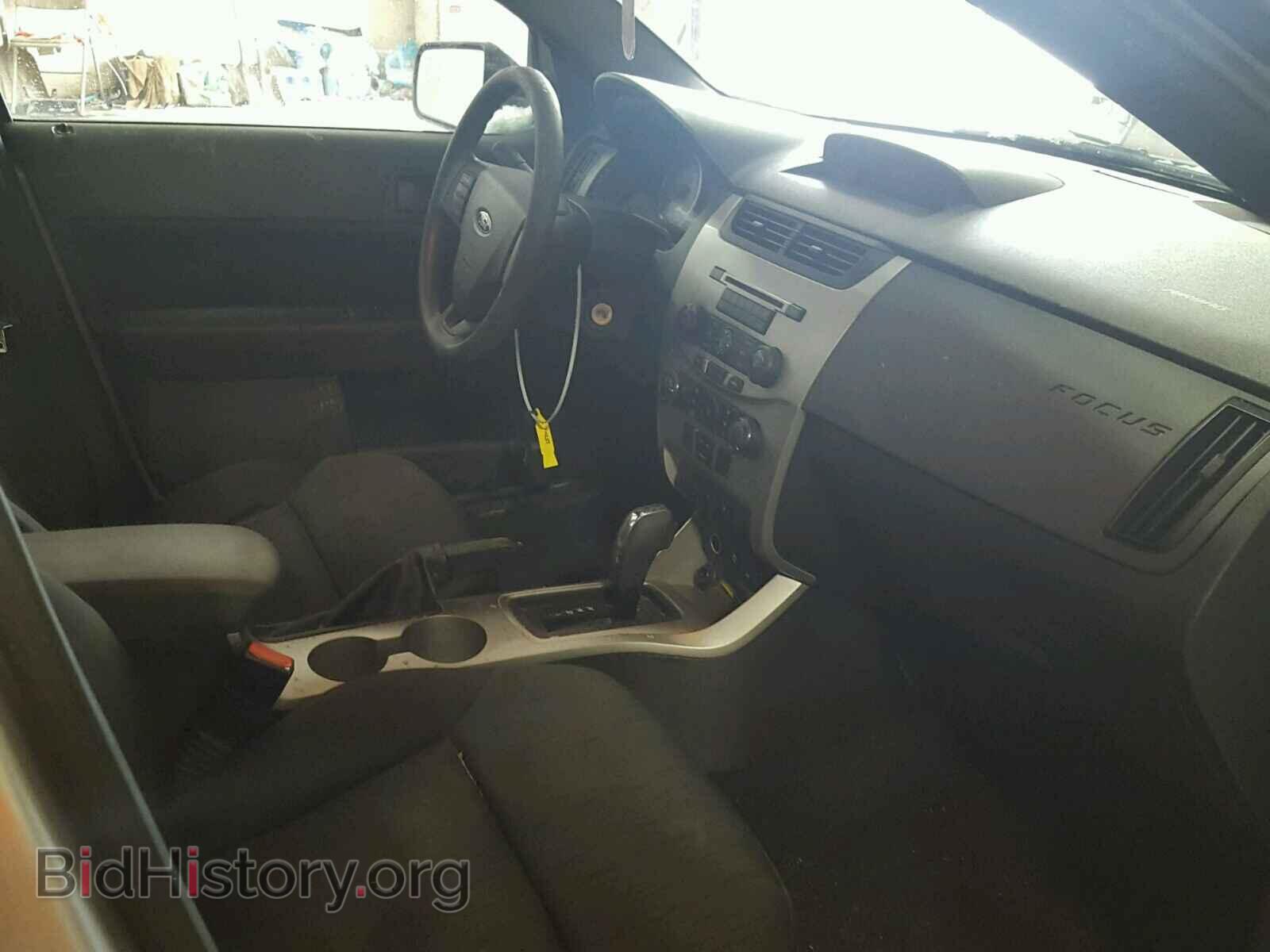 2009 FORD FOCUS - VIN: 1FAHP35N09W220954 - Photo 5