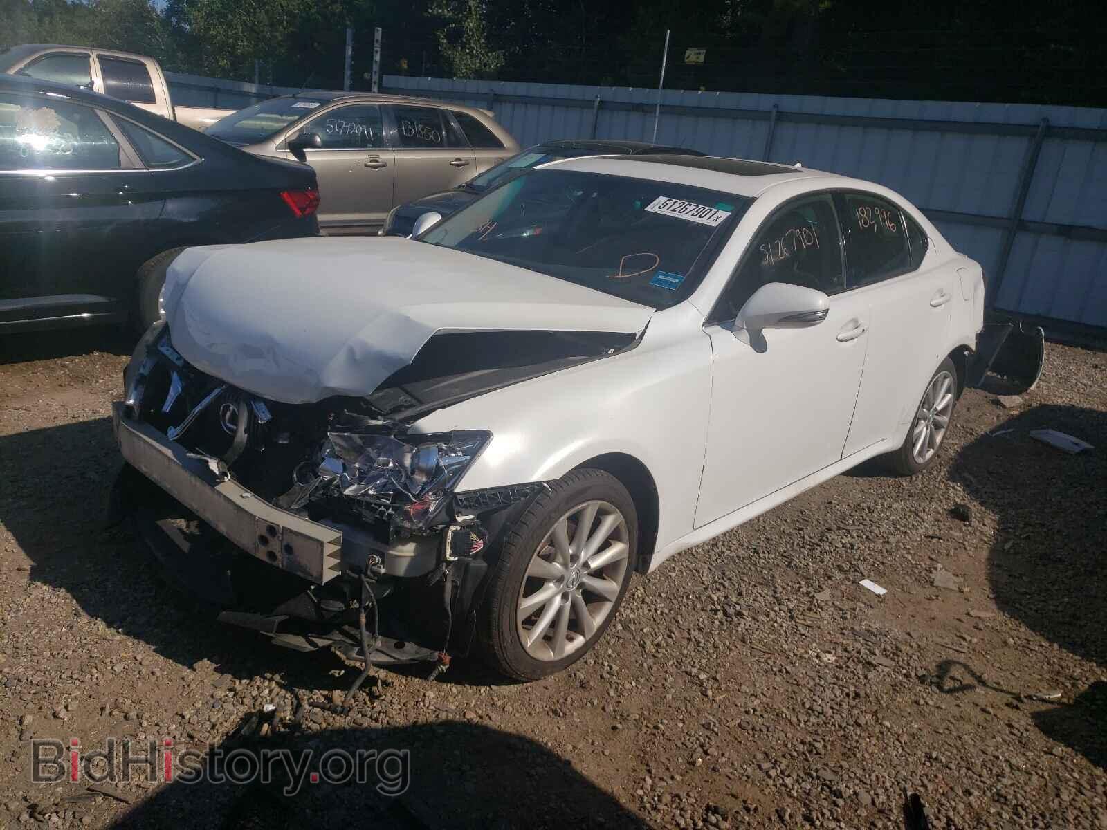 2010 LEXUS IS - VIN: JTHCF5C23A2033908 - Фото 2