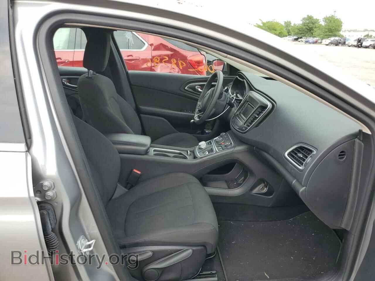 2016 CHRYSLER 200 - VIN: 1C3CCCAB2GN103797 - Фото 5