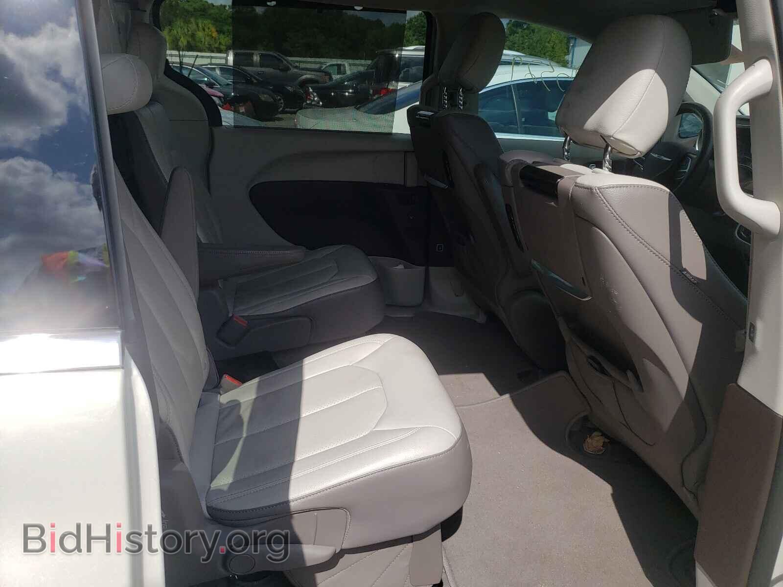 2019 CHRYSLER PACIFICA - VIN: 2C4RC1EG7KR687061 - Photo 6