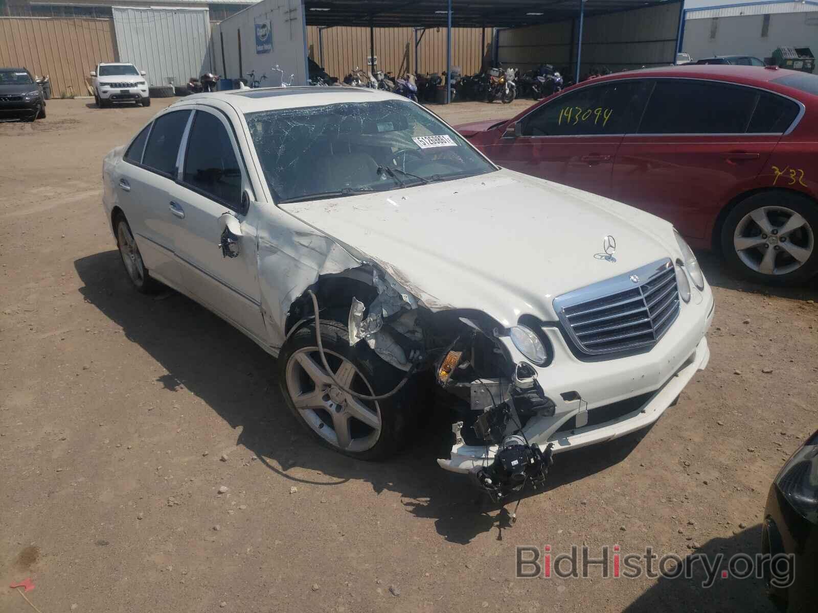 Photo WDBUF87X99B435892 - MERCEDES-BENZ E-CLASS 2009