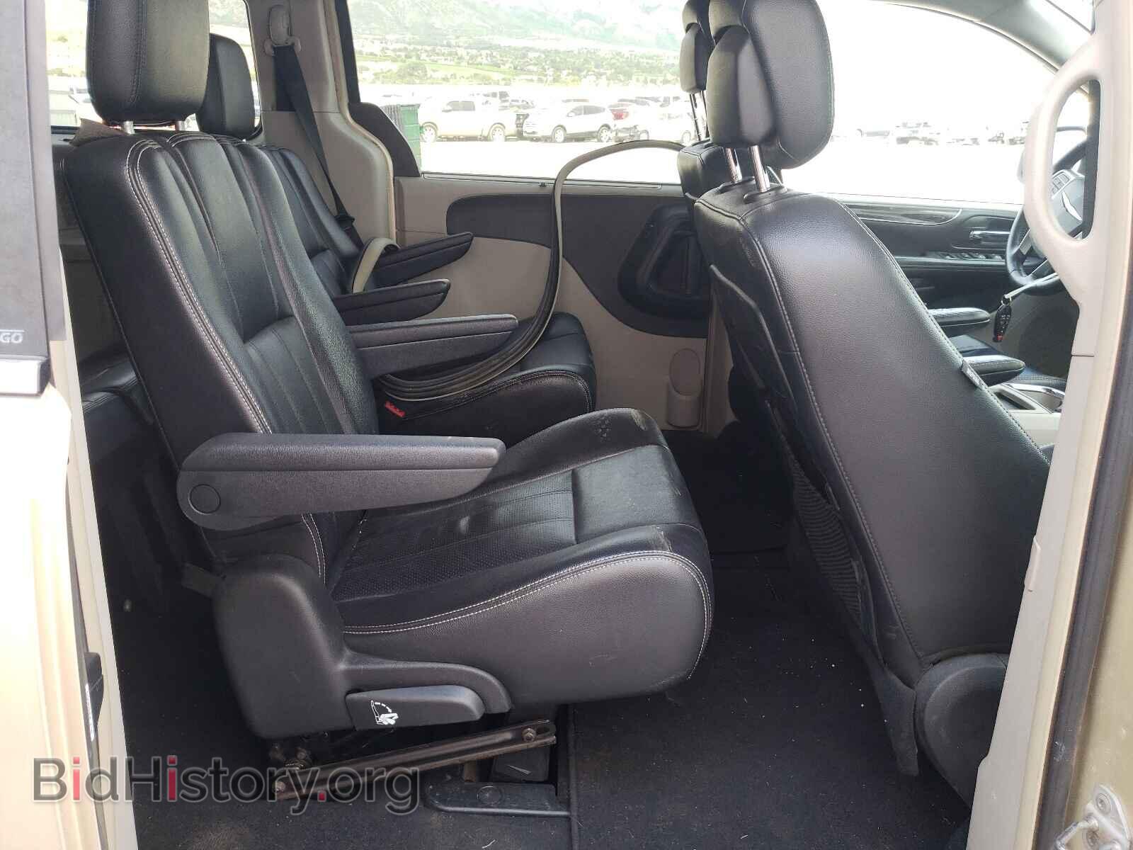 2011 CHRYSLER MINIVAN - VIN: 2A4RR8DG9BR641024 - Photo 6