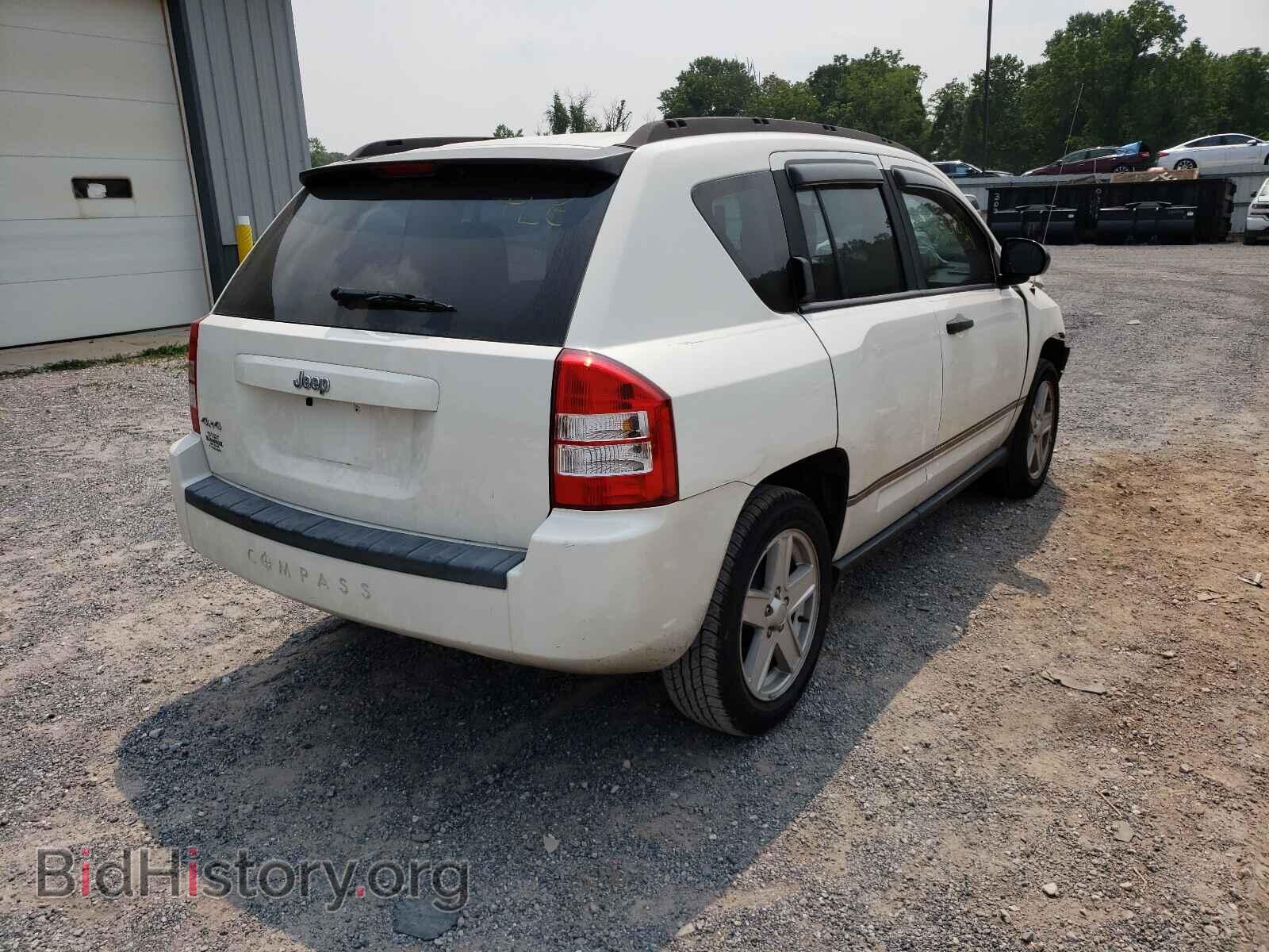 2007 JEEP COMPASS - VIN: 1J8FF47W07D415762 - Photo 4