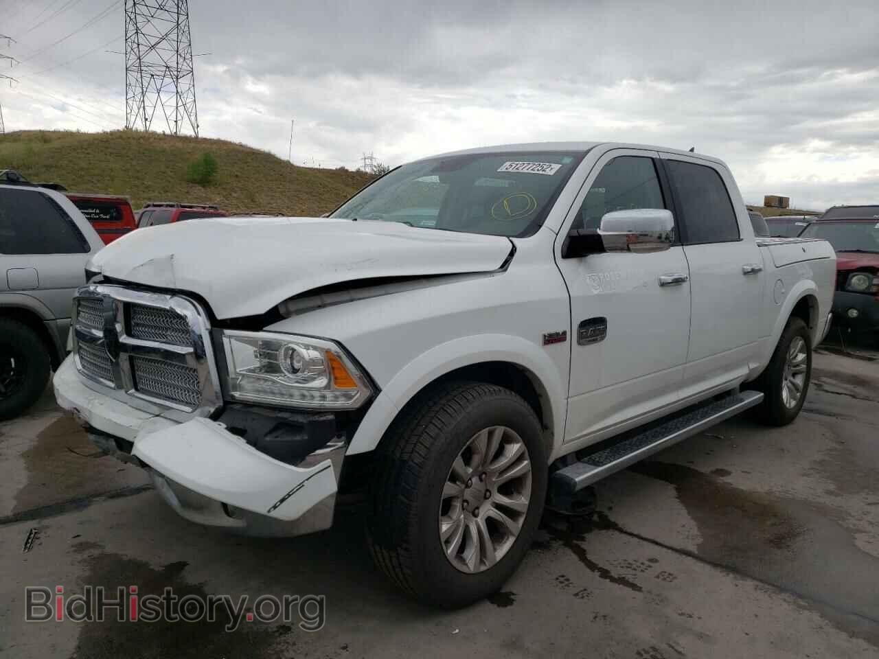 2017 RAM 1500 - VIN: 1C6RR7PT5HS580231 - Photo 2