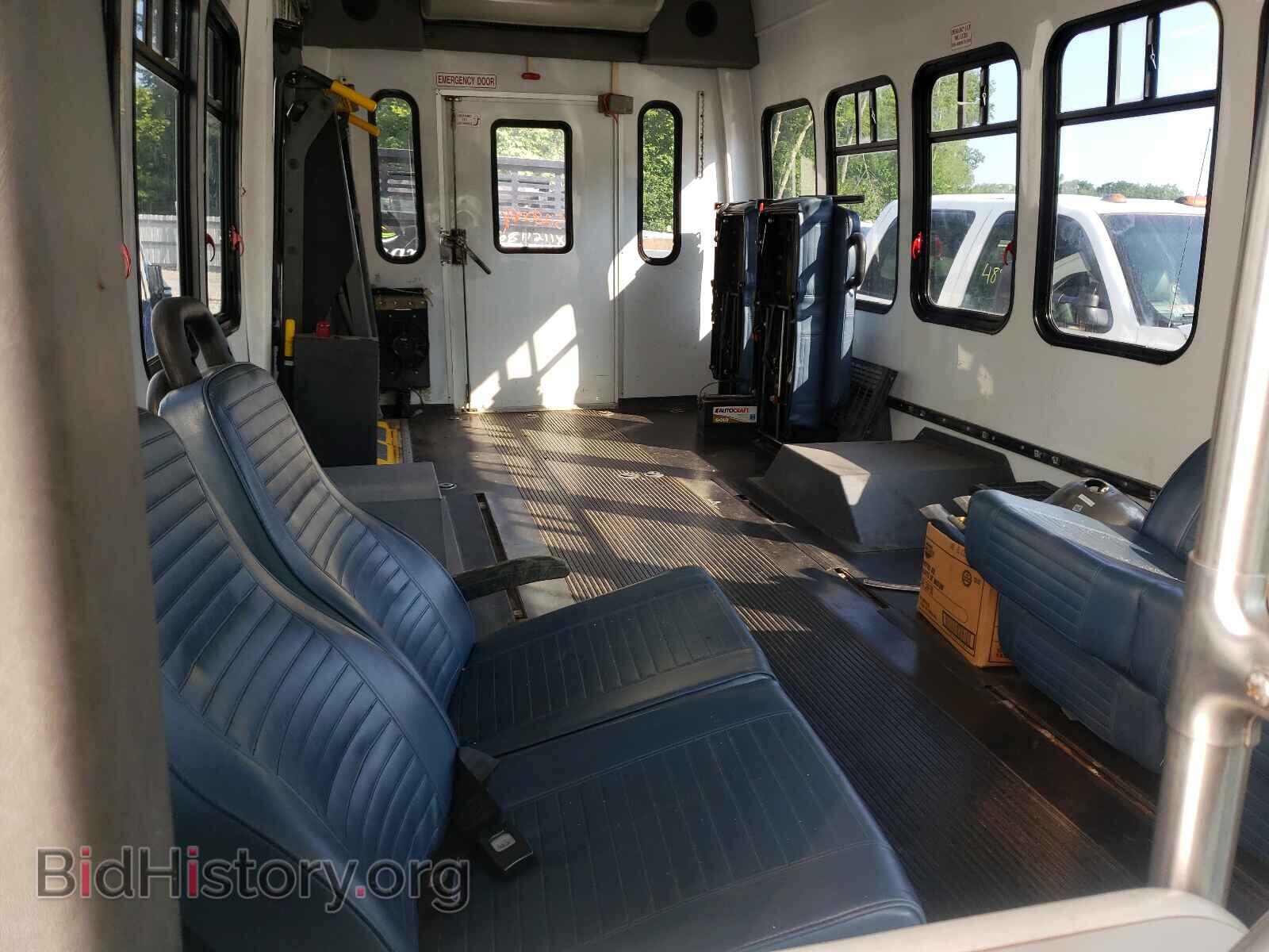2009 FORD ECONOLINE - VIN: 1FDFE45S09DA69303 - Фото 6