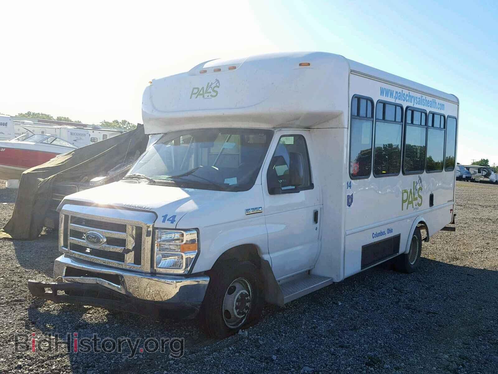 2017 FORD ECONOLINE - VIN: 1FDEE3FS9HDC60950 - Photo 2