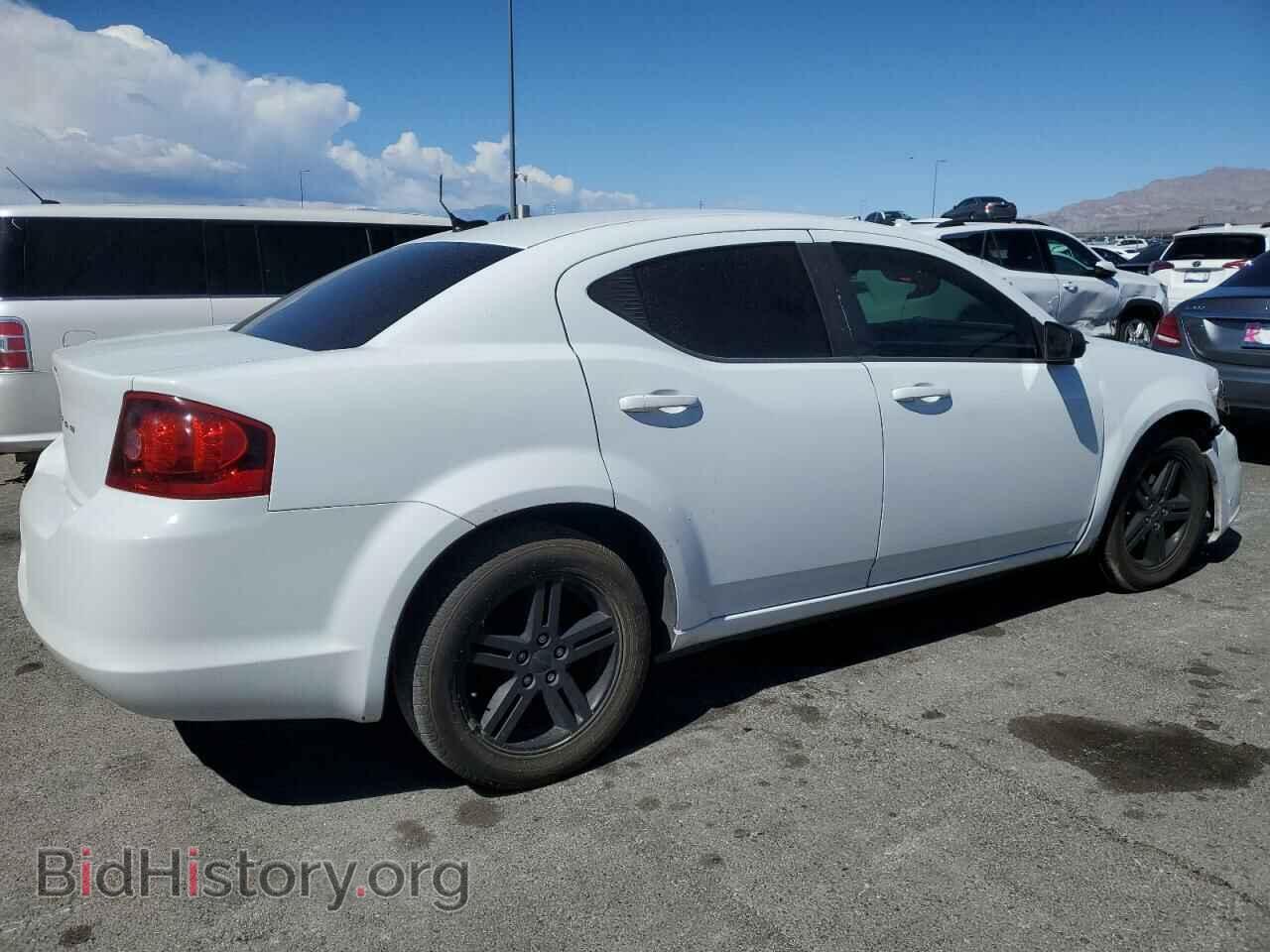 2011 DODGE AVENGER - VIN: 1B3BD4FB1BN617038 - Фото 3