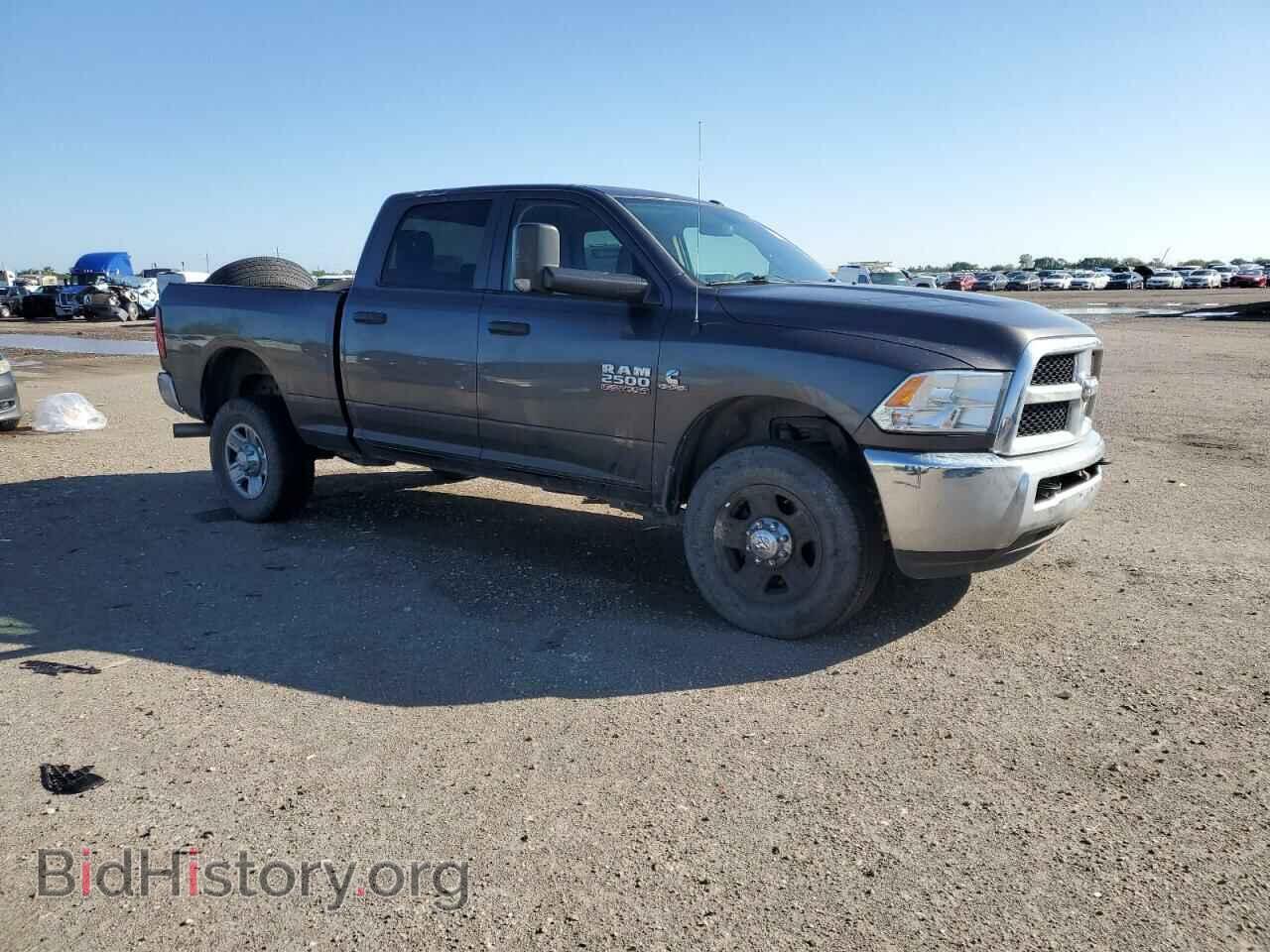 2017 RAM All Models - VIN: 3C6UR5CL3HG694840 - Photo 4