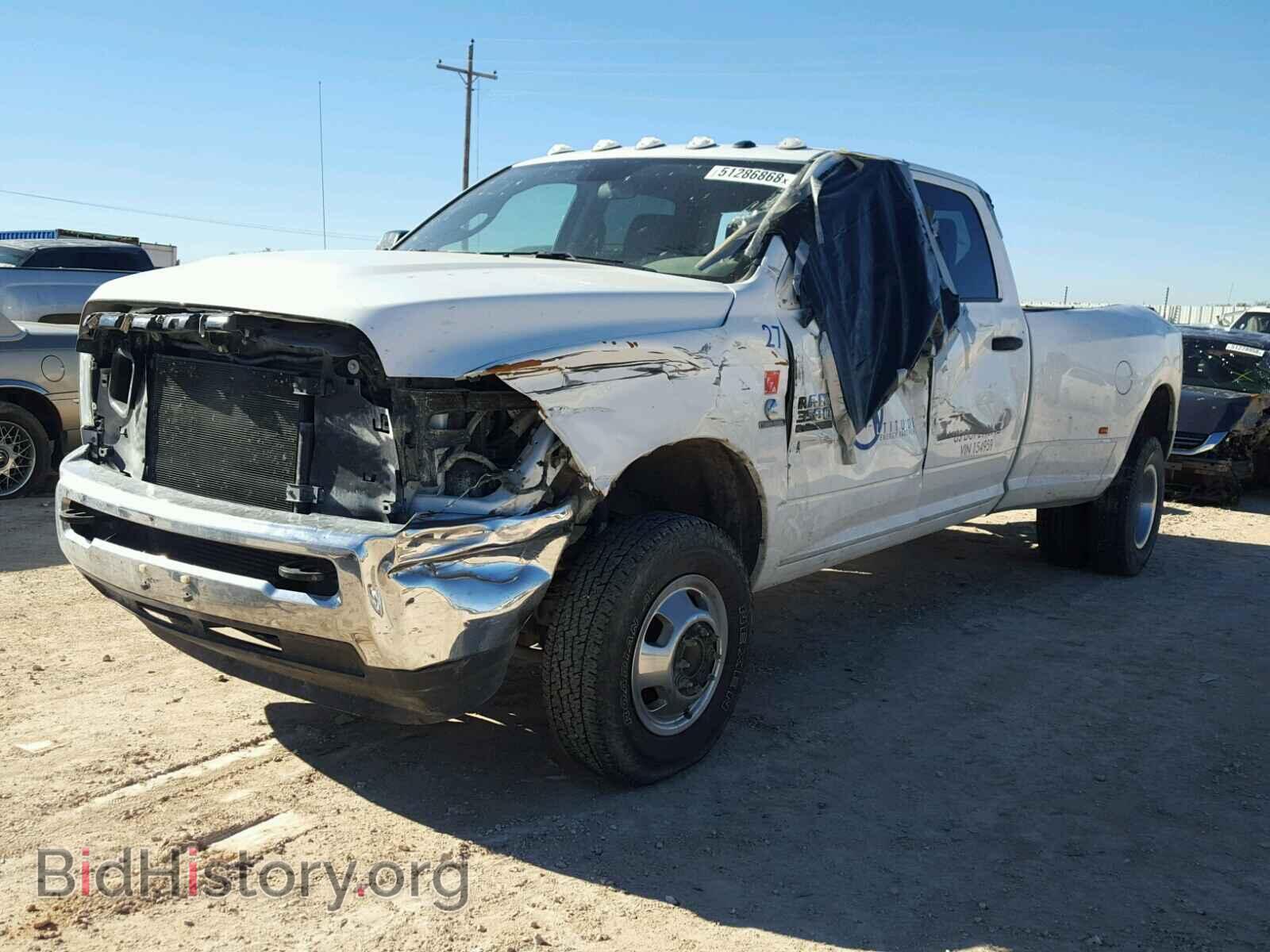 2018 RAM 3500 ST - VIN: 3C63RRGL9JG154959 - Фото 2