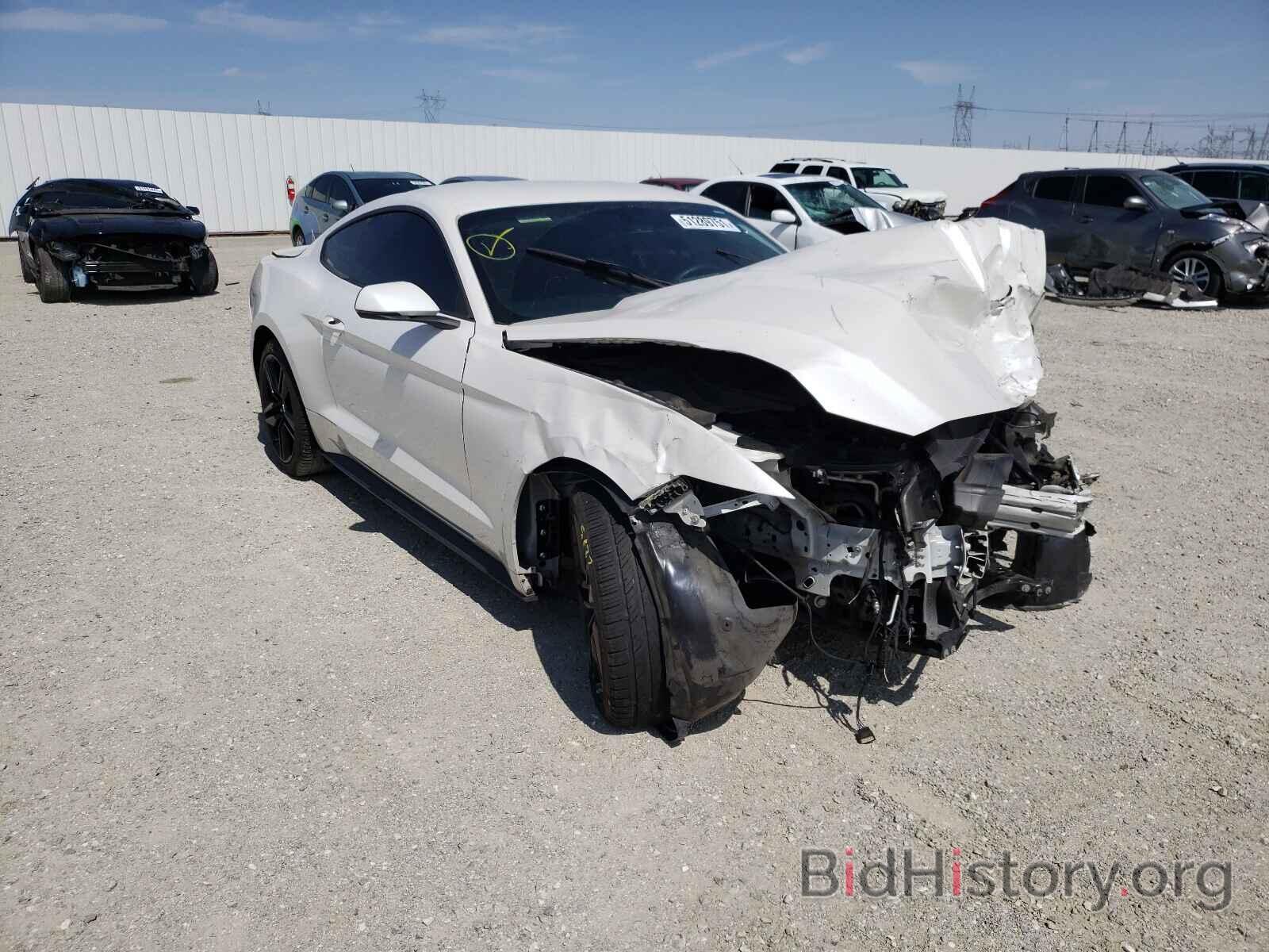 Photo 1FA6P8TH2H5323752 - FORD MUSTANG 2017