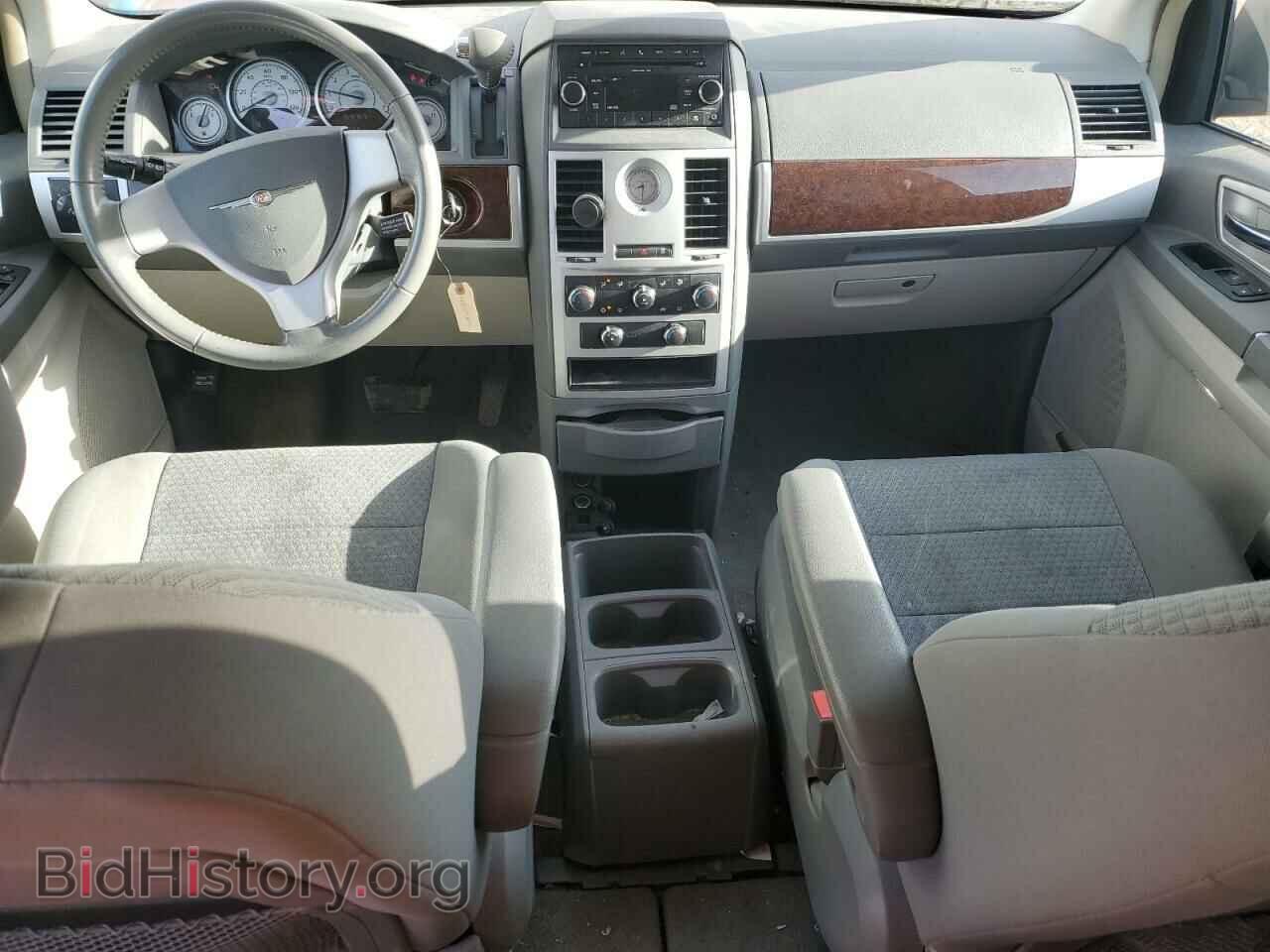2010 CHRYSLER MINIVAN - VIN: 2A4RR5D16AR359304 - Фото 8