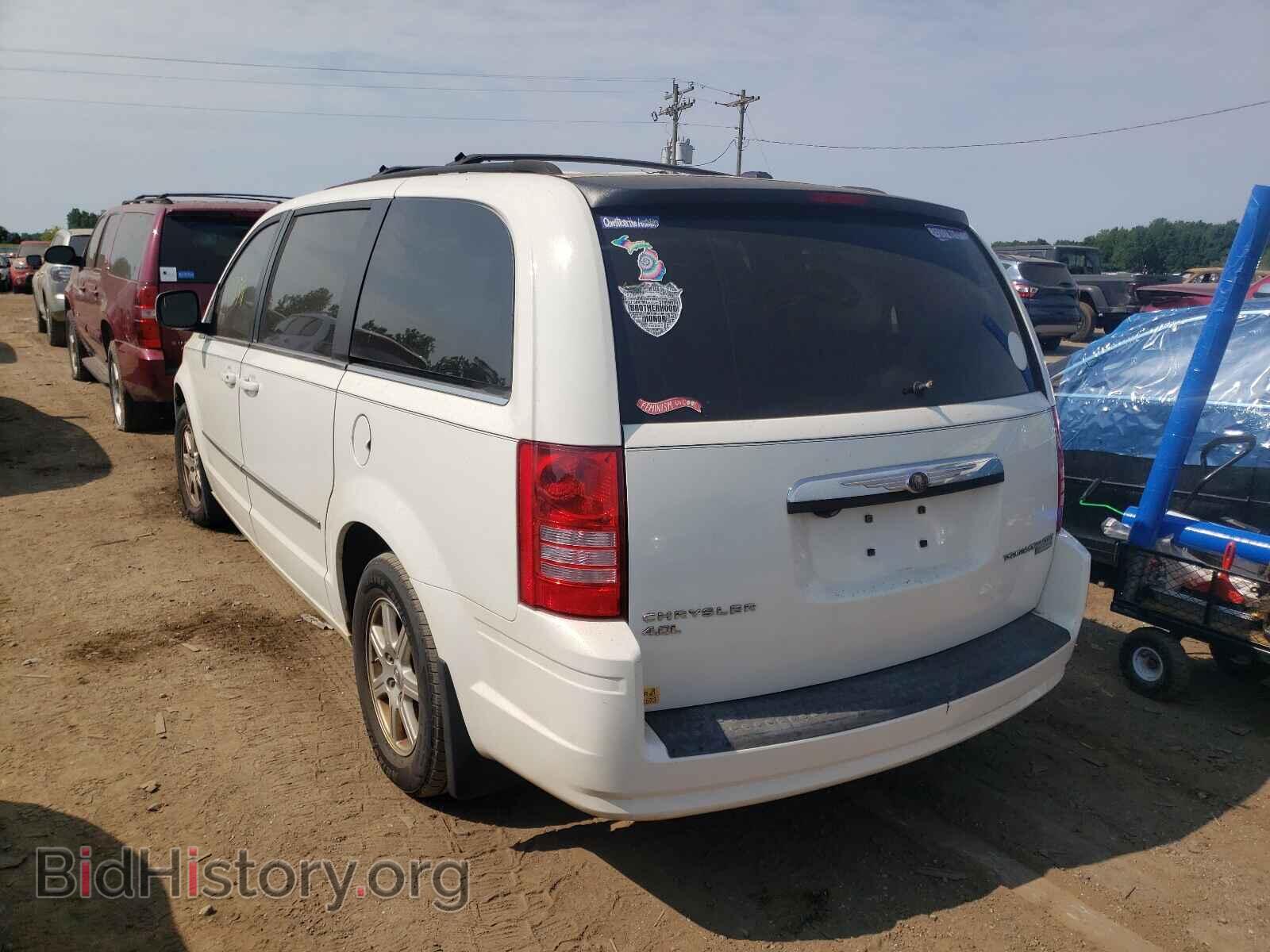 2010 CHRYSLER MINIVAN - VIN: 2A4RR5DX9AR124075 - Фото 3