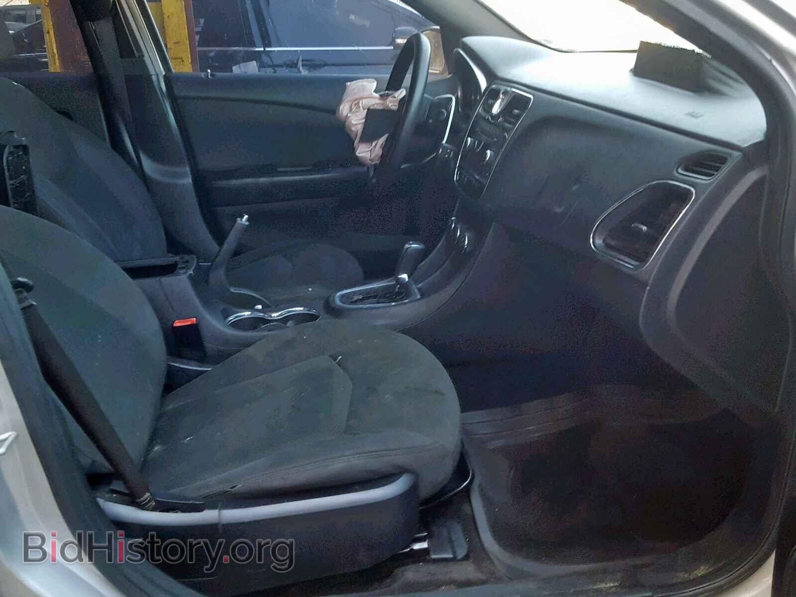 2012 CHRYSLER 200 - VIN: 1C3CCBAB6CN178331 - Photo 5
