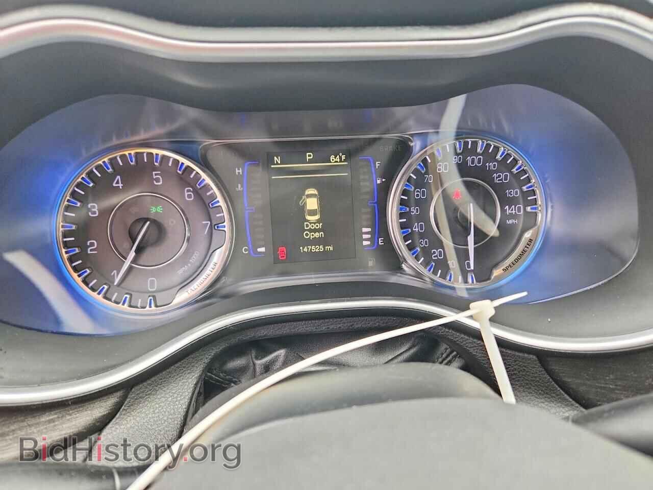 2016 CHRYSLER 200 - VIN: 1C3CCCABXGN159809 - Photo 9