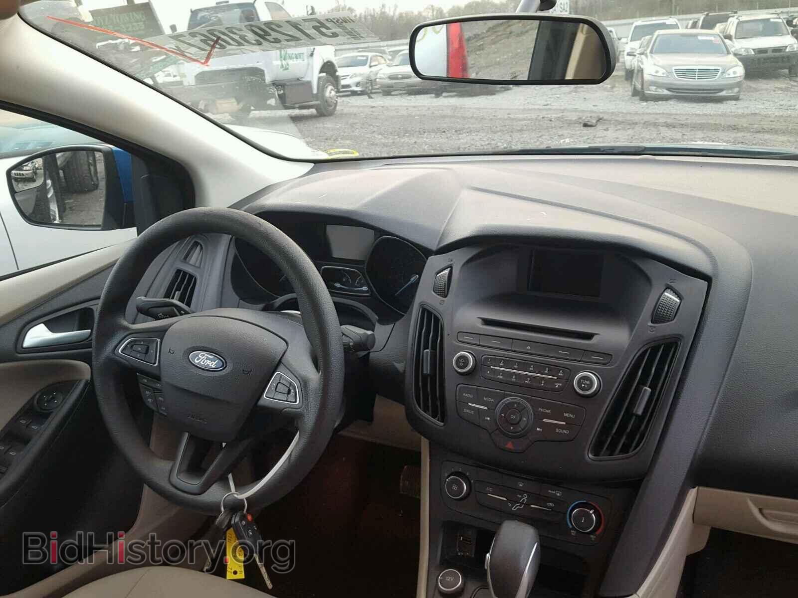 2017 FORD FOCUS - VIN: 1FADP3F2XHL201721 - Photo 9
