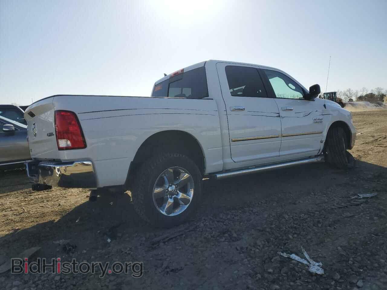 2018 RAM 1500 - VIN: 1C6RR7LG2JS264140 - Фото 3
