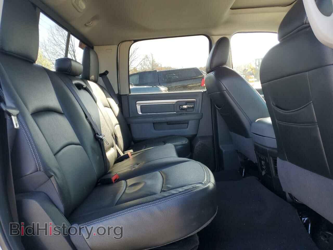 2018 RAM 1500 - VIN: 1C6RR7LG2JS264140 - Фото 10