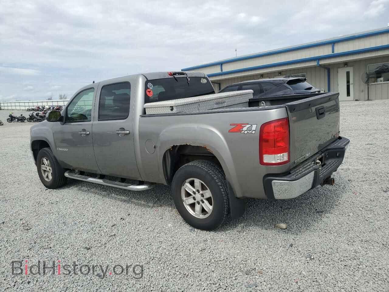 2007 GMC SIERRA - VIN: 2GTEK13M371577656 - Photo 2