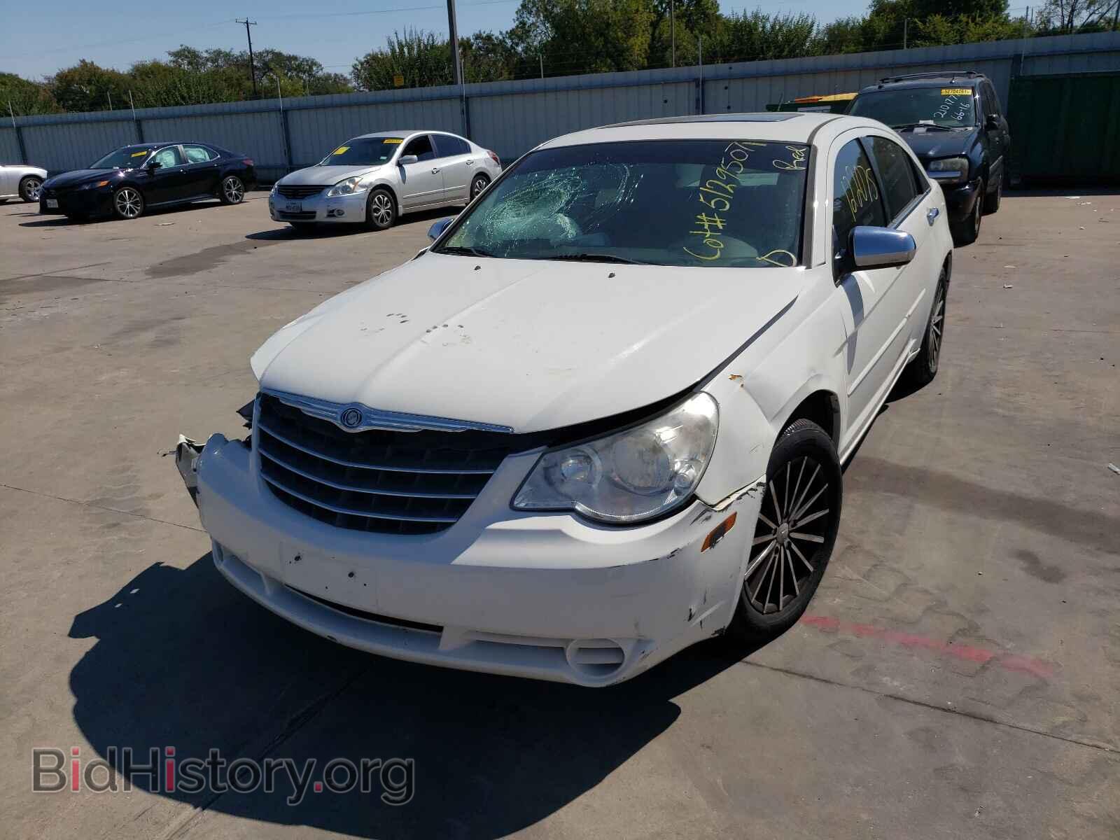 2010 CHRYSLER SEBRING - VIN: 1C3CC5FD4AN190826 - Photo 2