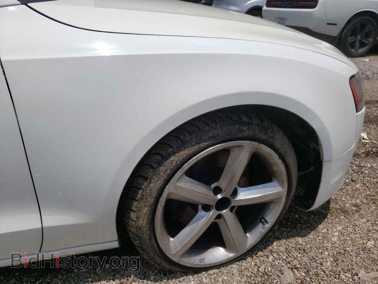 2010 AUDI A5 - VIN: WAULFAFR4AA024446 - Фото 9