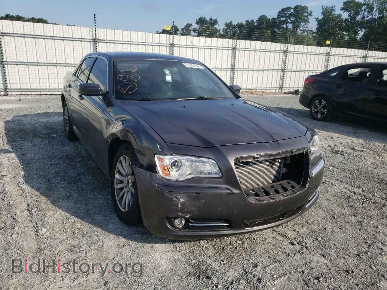 Фотография 2C3CCAAG6DH707423 - CHRYSLER 300 2013
