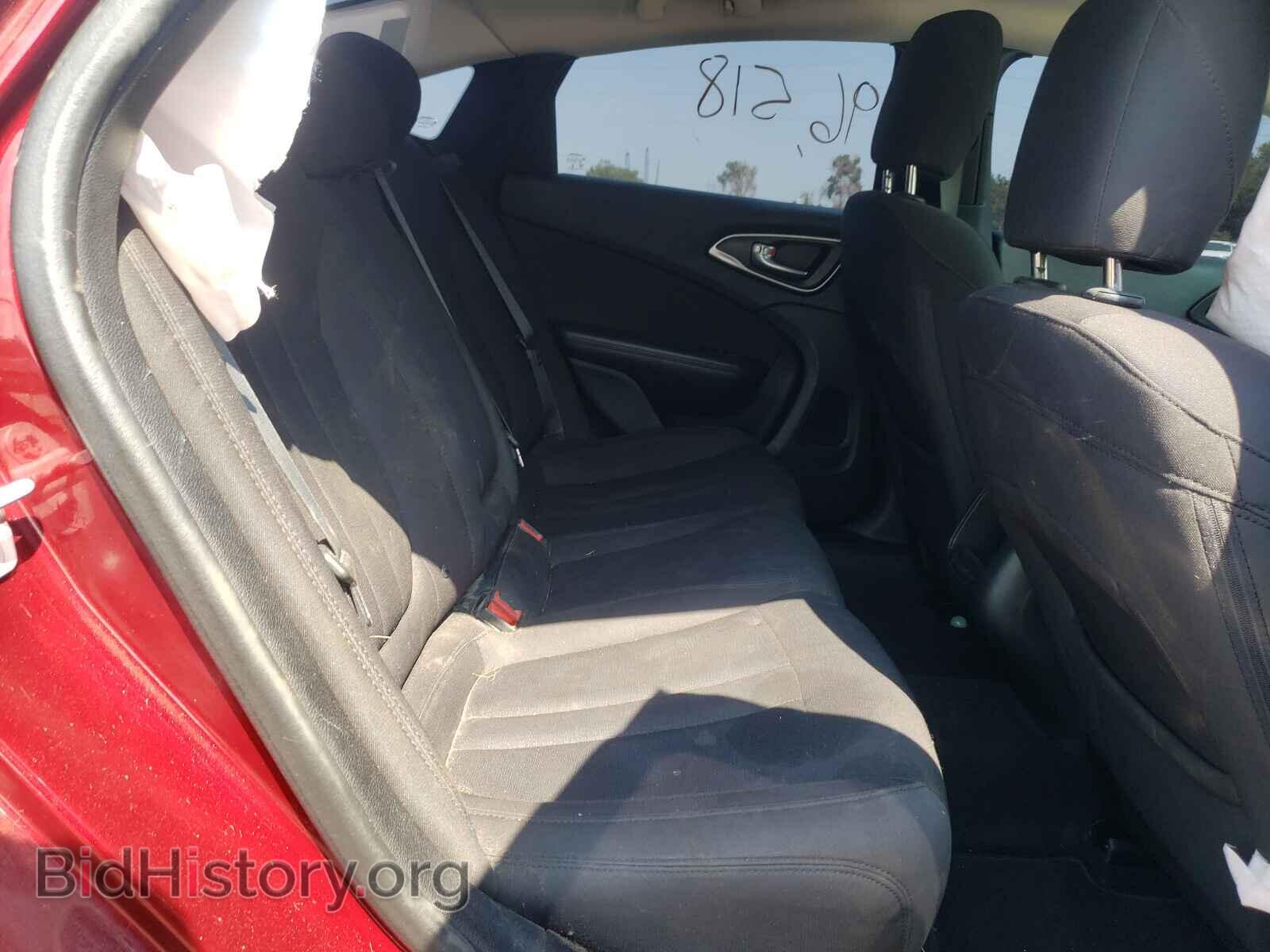 2015 CHRYSLER 200 - VIN: 1C3CCCAB7FN637473 - Фото 6